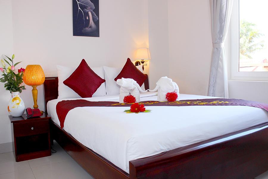 1001 Nights Hotel