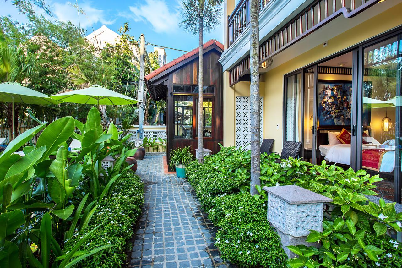 Resort Field Boutique & 4*