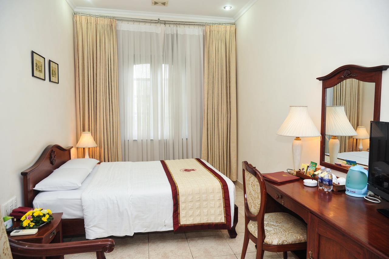 Tan Son Nhat Saigon TP. Hồ Chí Minh