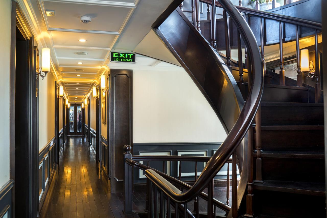 Halong Athena Cruise  Hạ Long