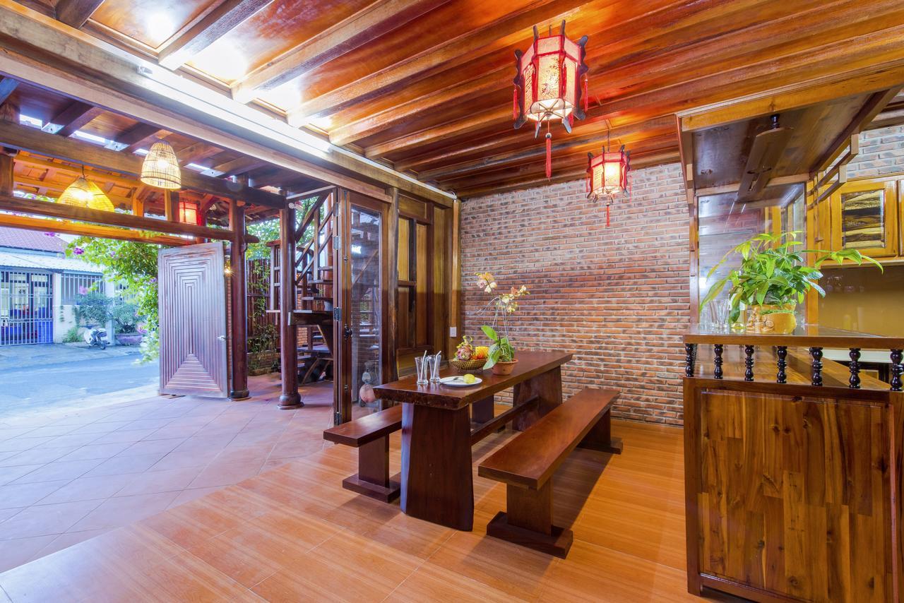 Wooden Hoian * Hội An