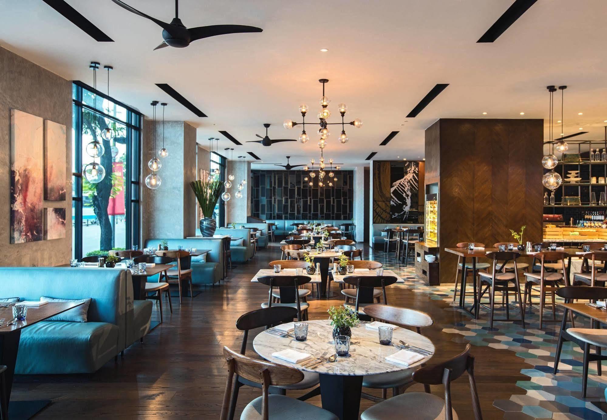 Renaissance Riverside Saigon