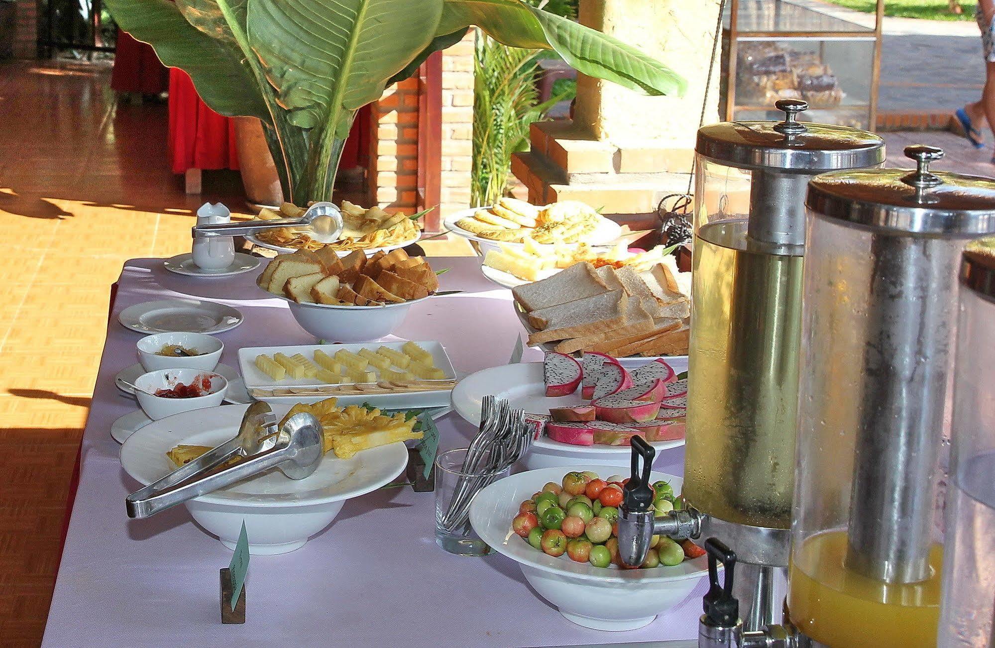 Hotel Nang Hon Rom 3*