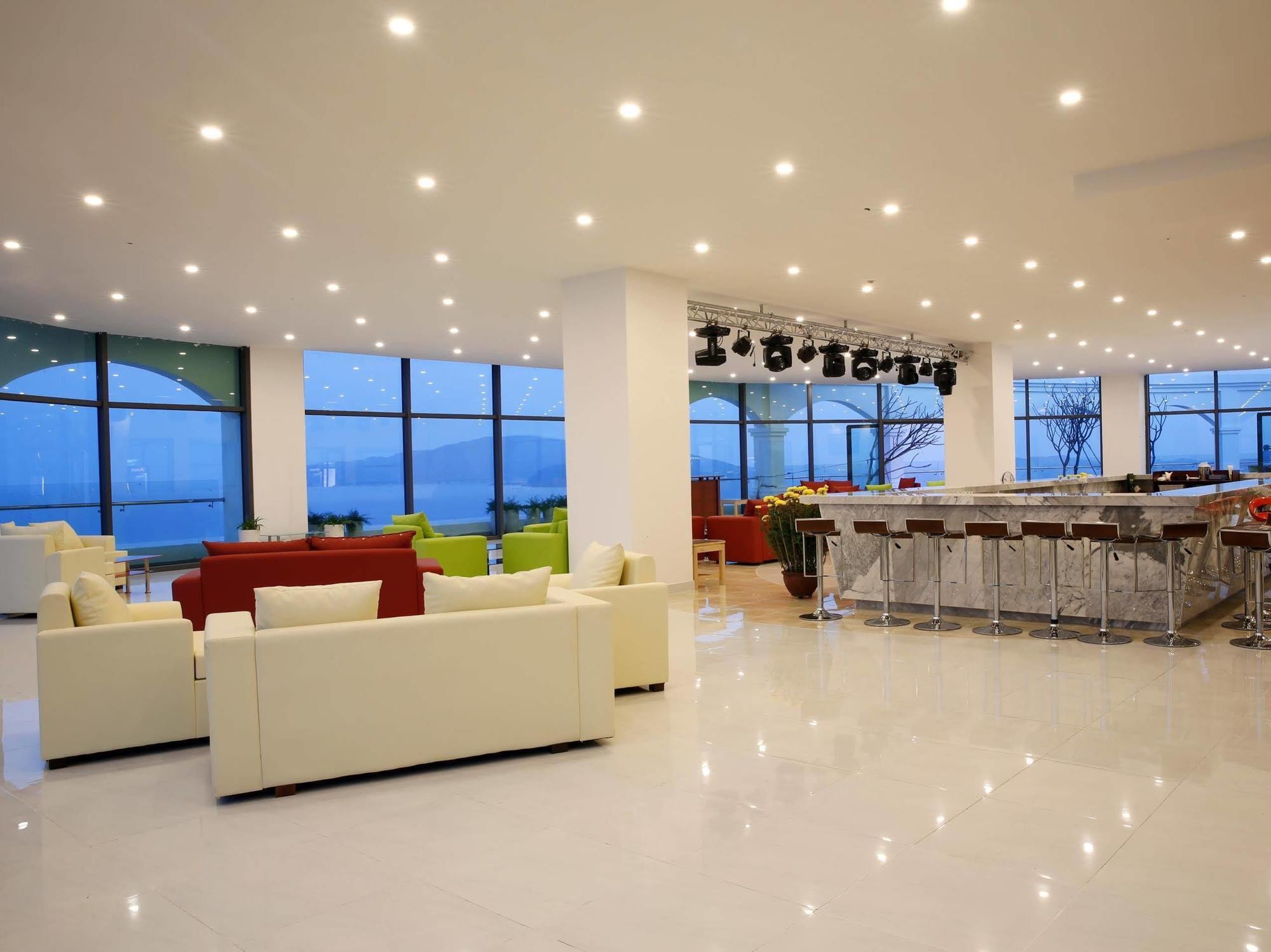 Hotel Bavico International 4*