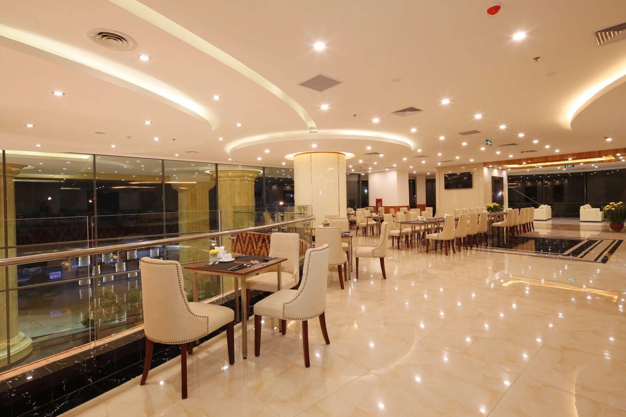 Hotel Bavico International 4*