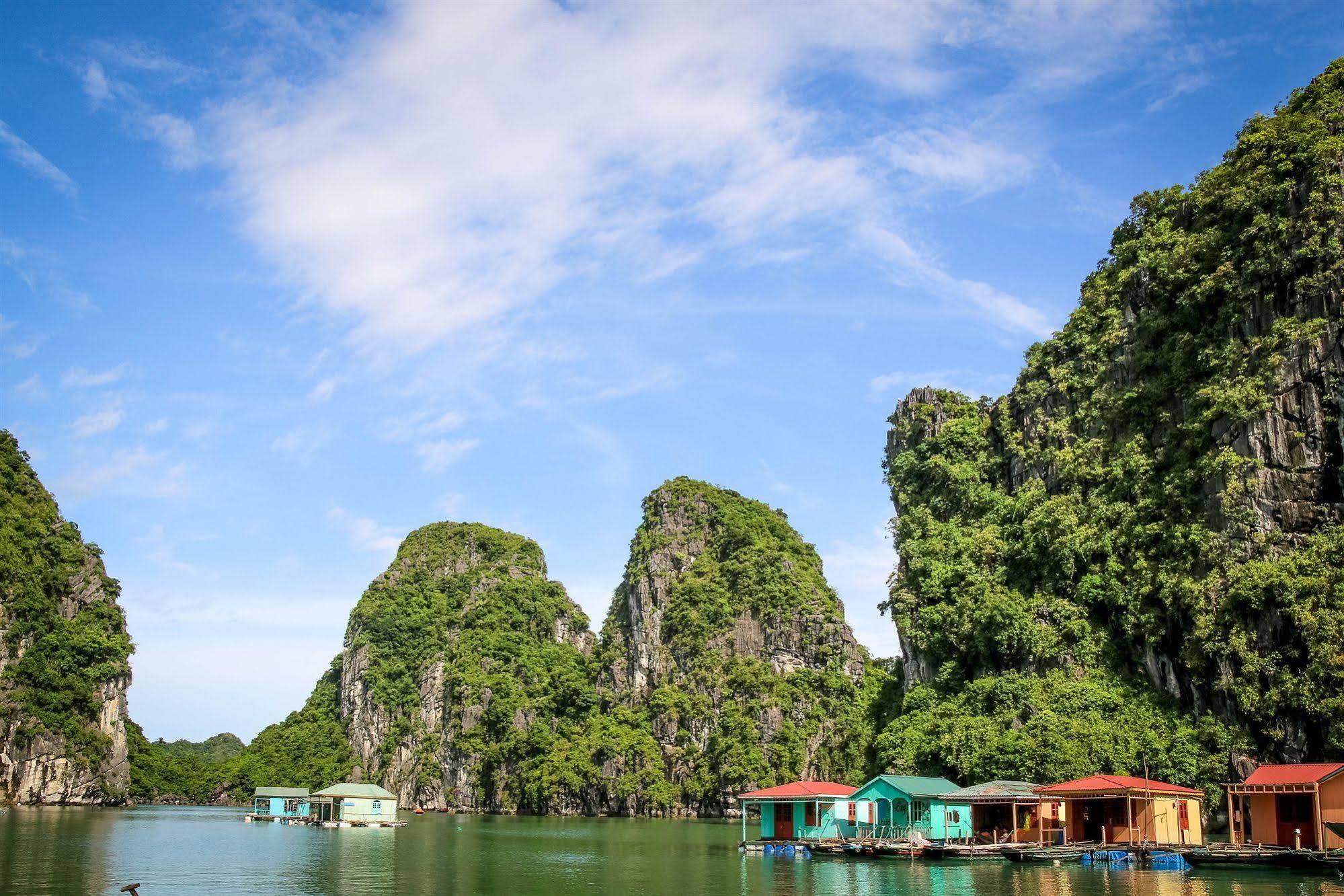 Signature Halong Cruise 5*