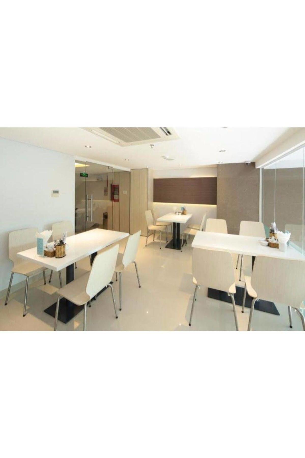 Hotel Tristar 2*