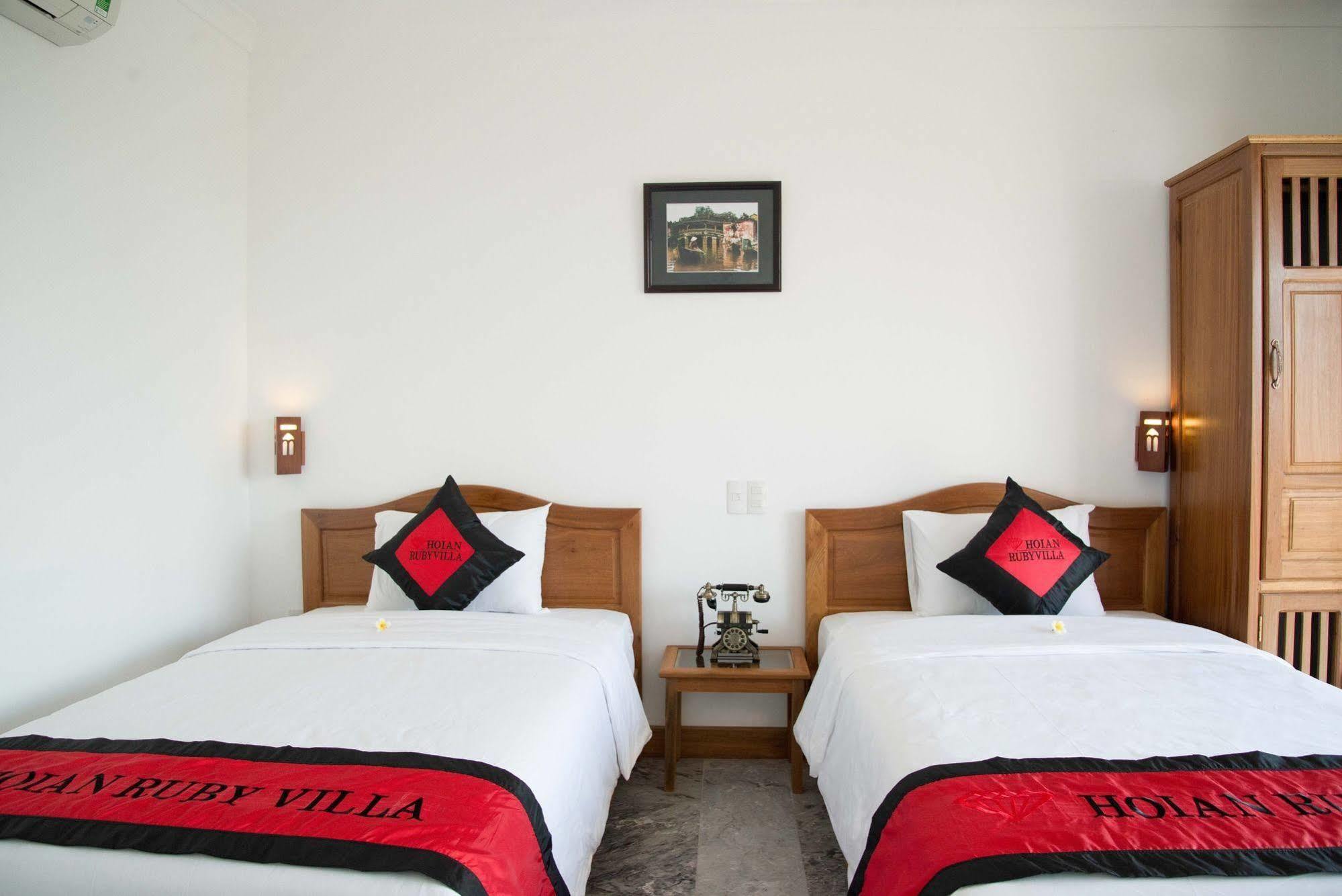 Ruby Hotel 3*
