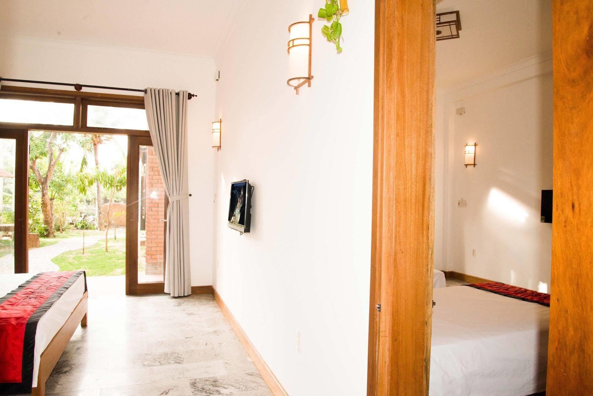 Ruby Hotel Hoi An