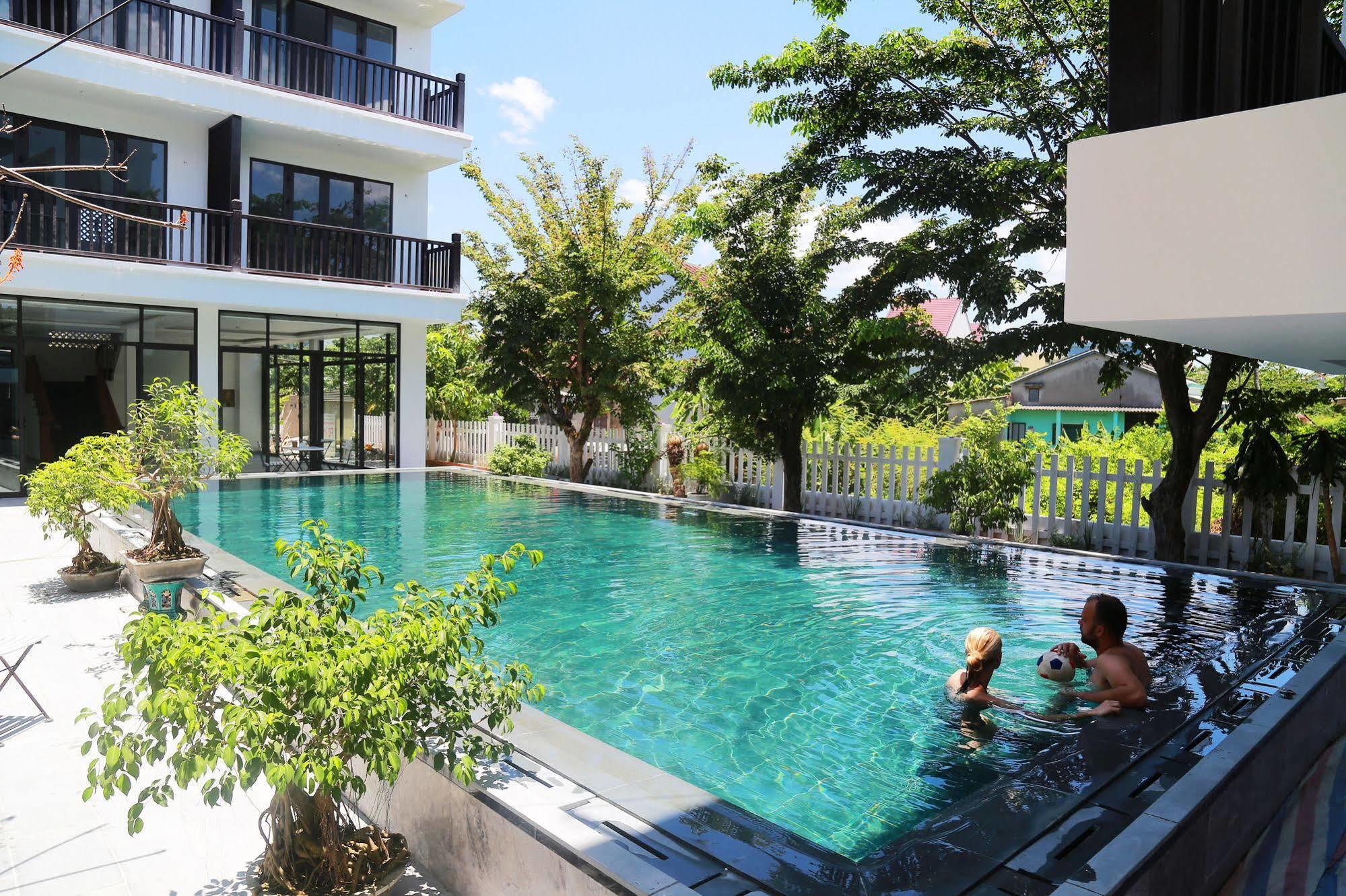 Ruby Hotel Hoi An