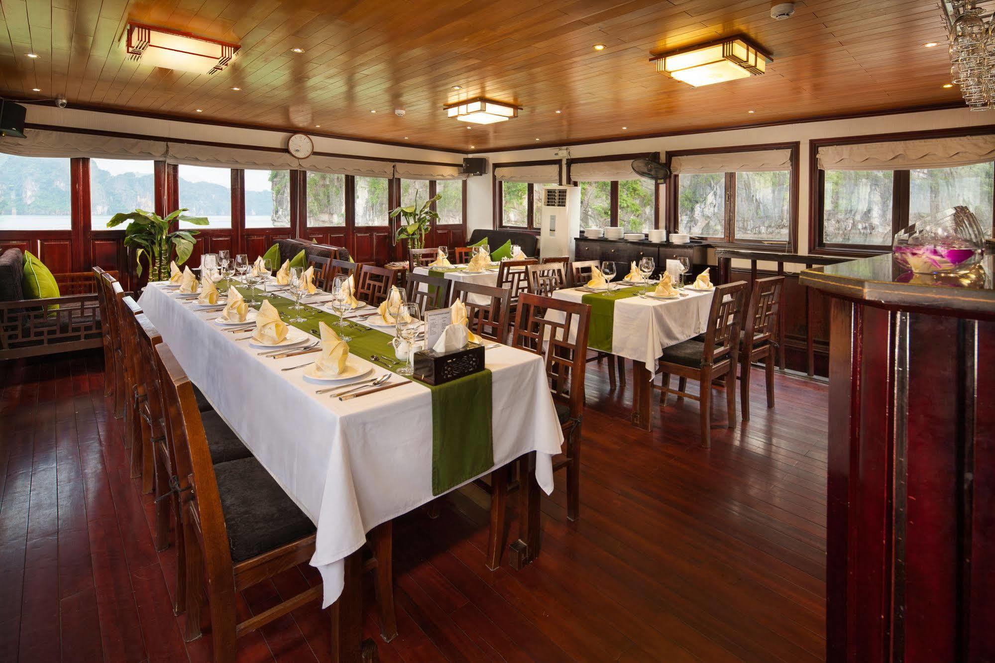  Garden Bay Luxury Cruise Ha Long