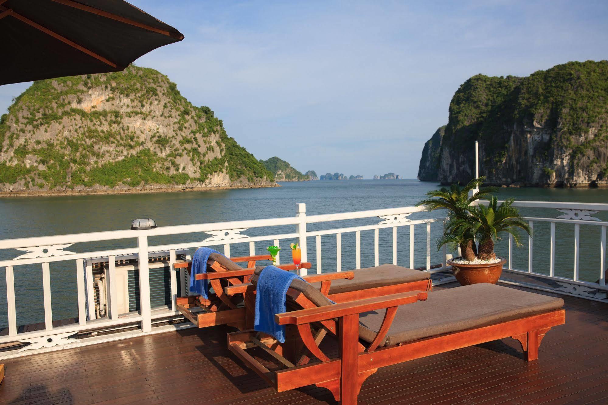  Garden Bay Luxury Cruise 4*