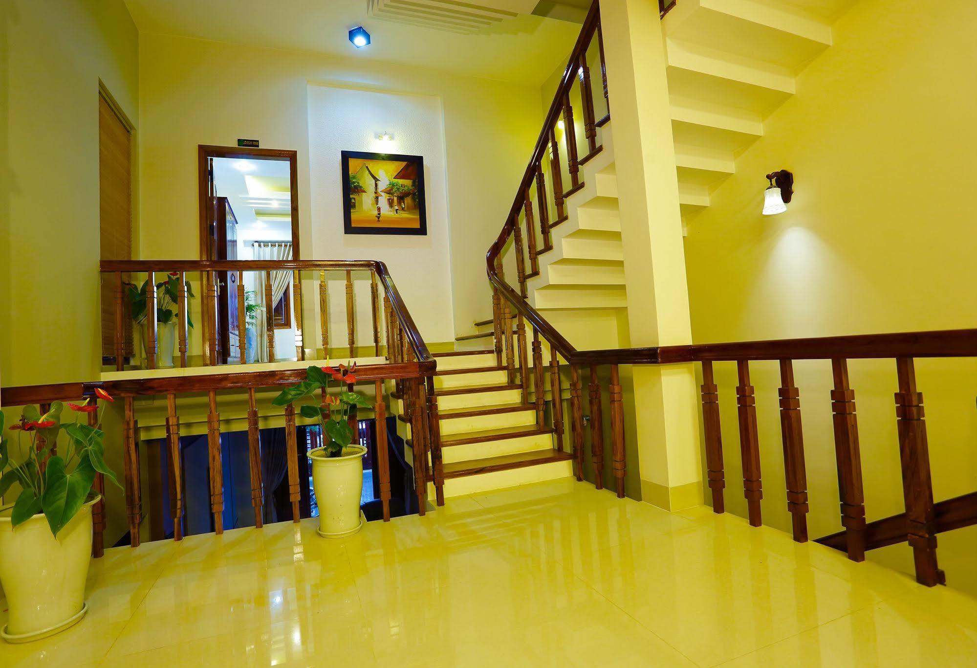 Hoang Thu Nhà trọ *
