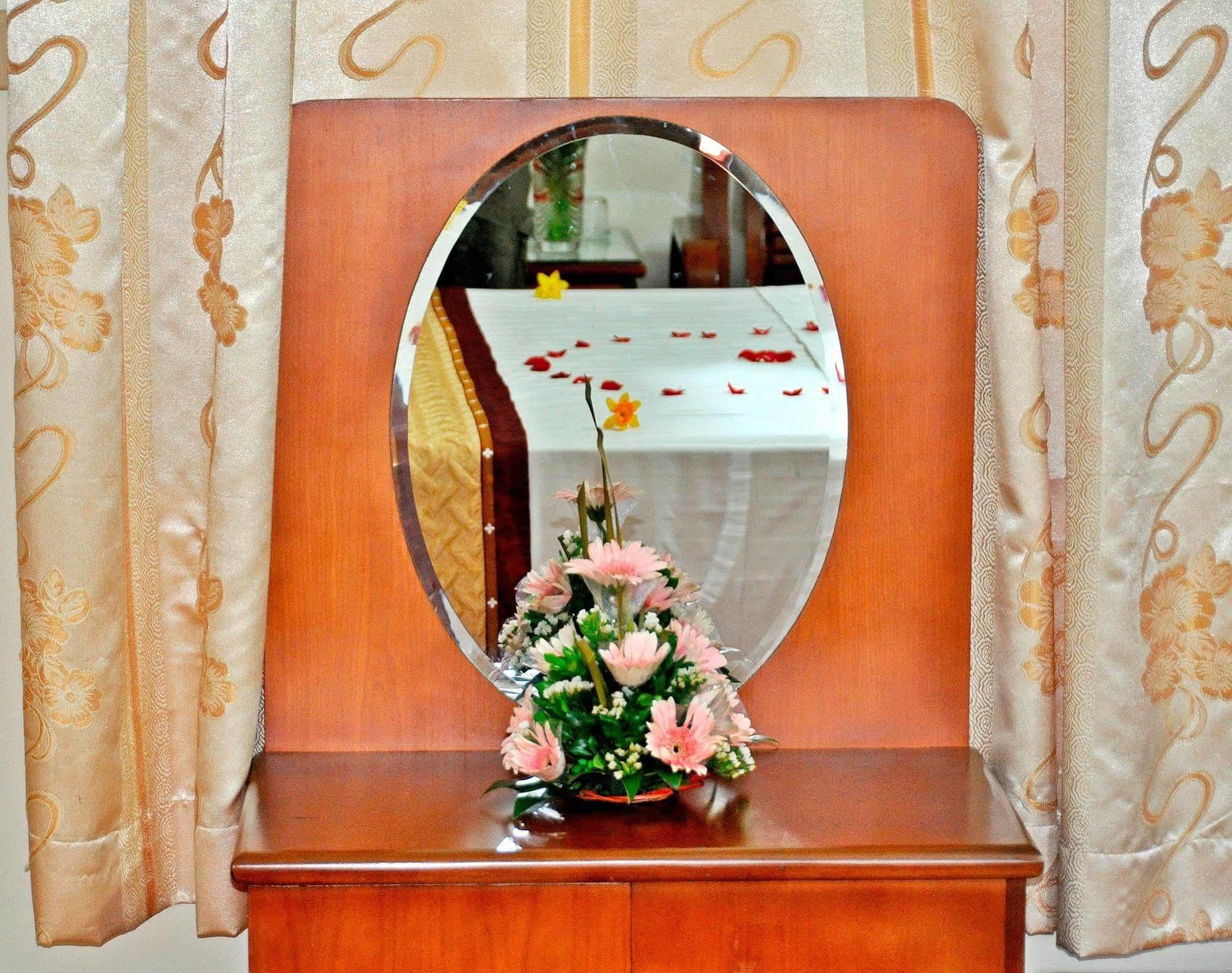 Grand Hotel Hanoi