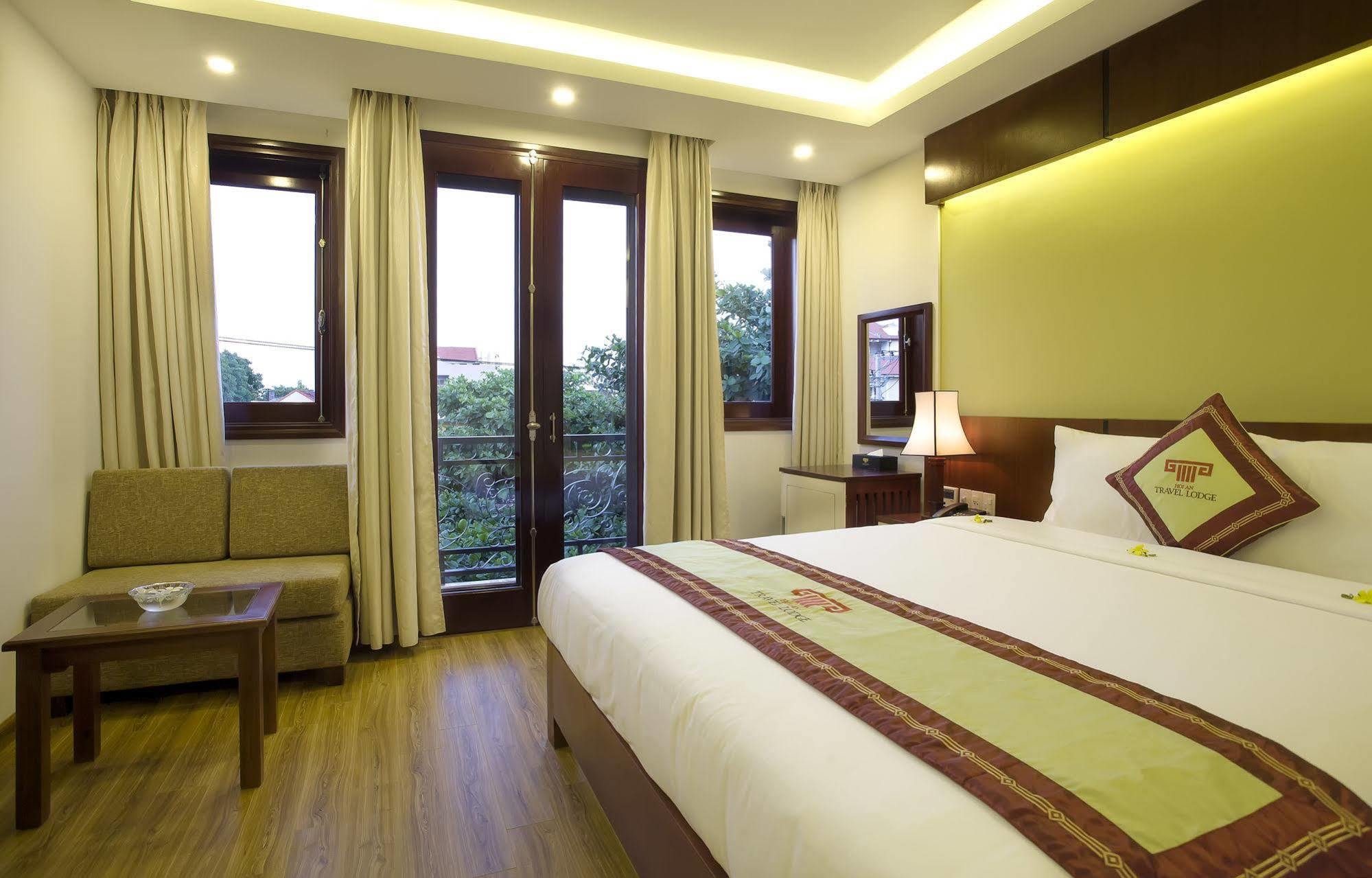 Travel Hotel