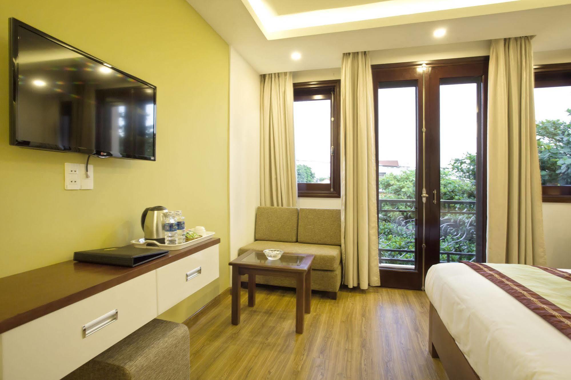 Hotel Travel