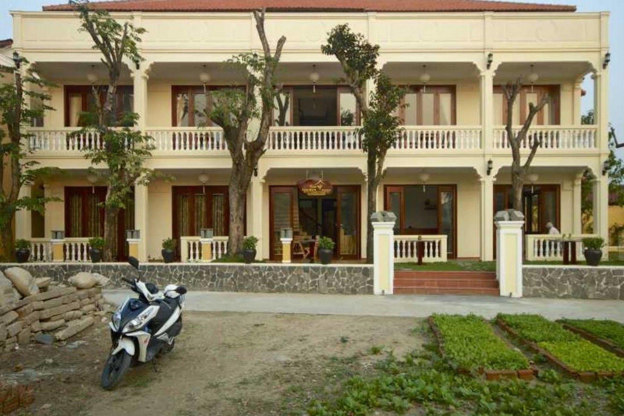 Homestay Tea Garden