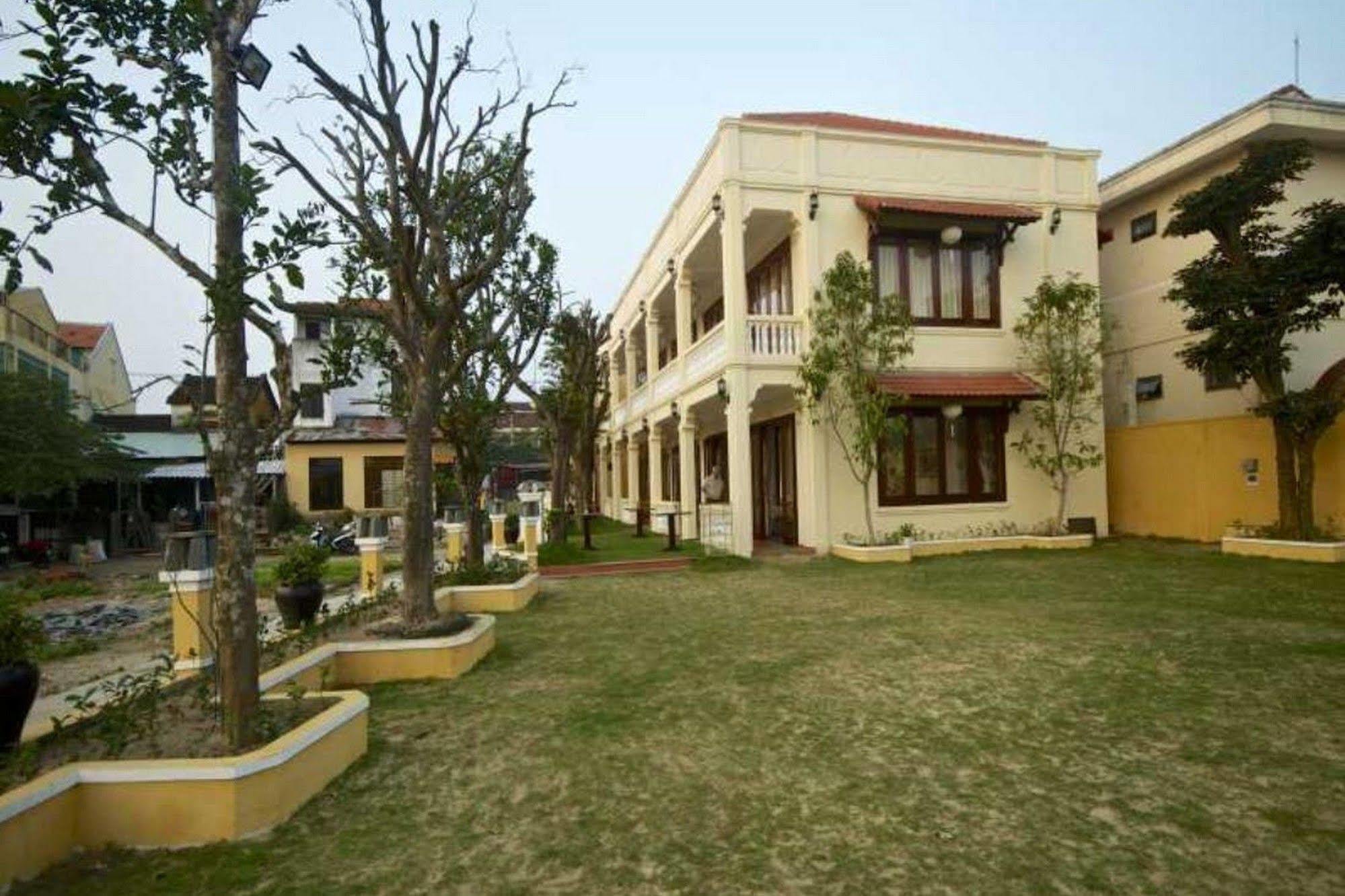 Tea Garden Homestay *
