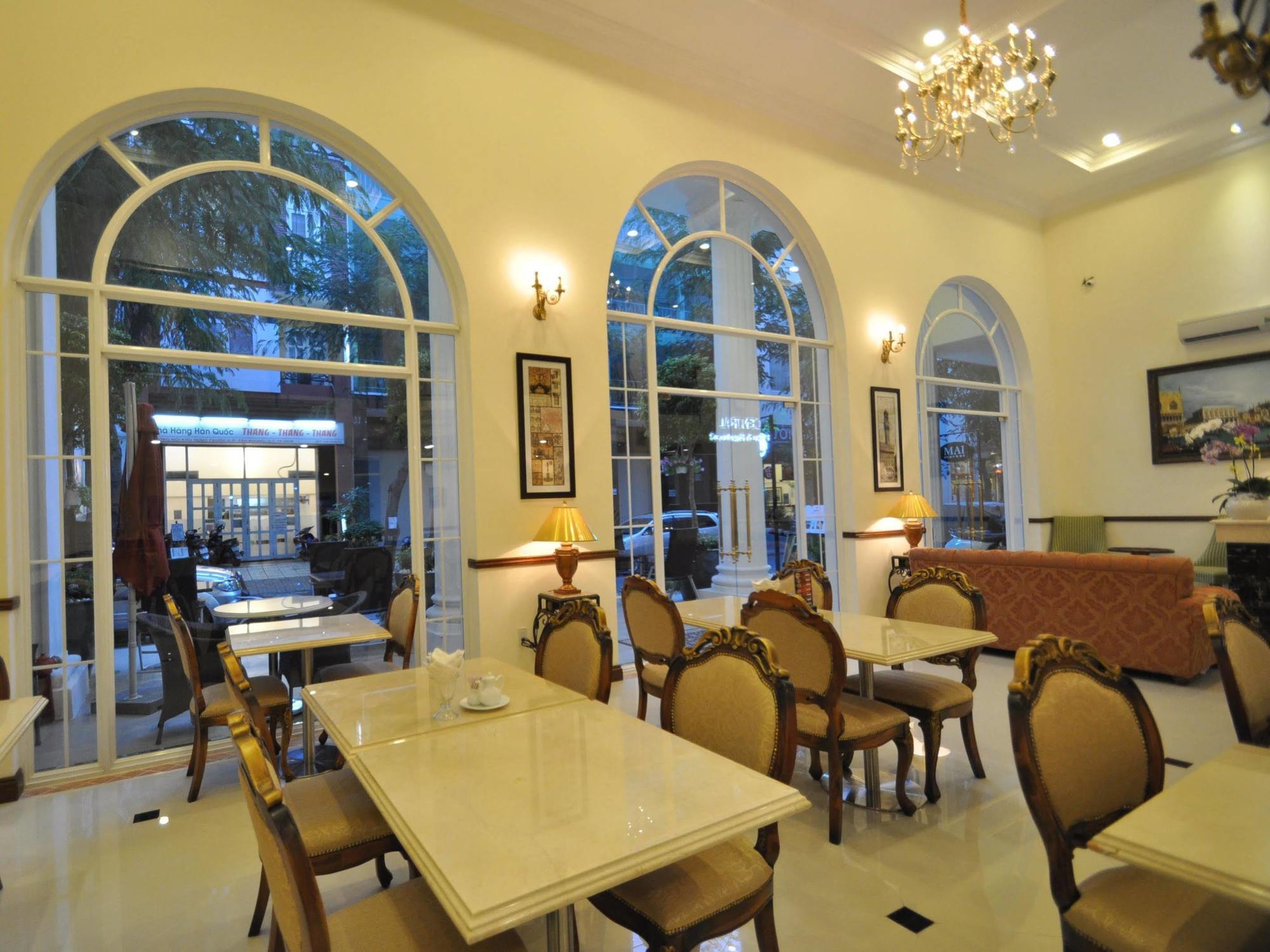 Aparthotel & Residences Swimming Pool 2*