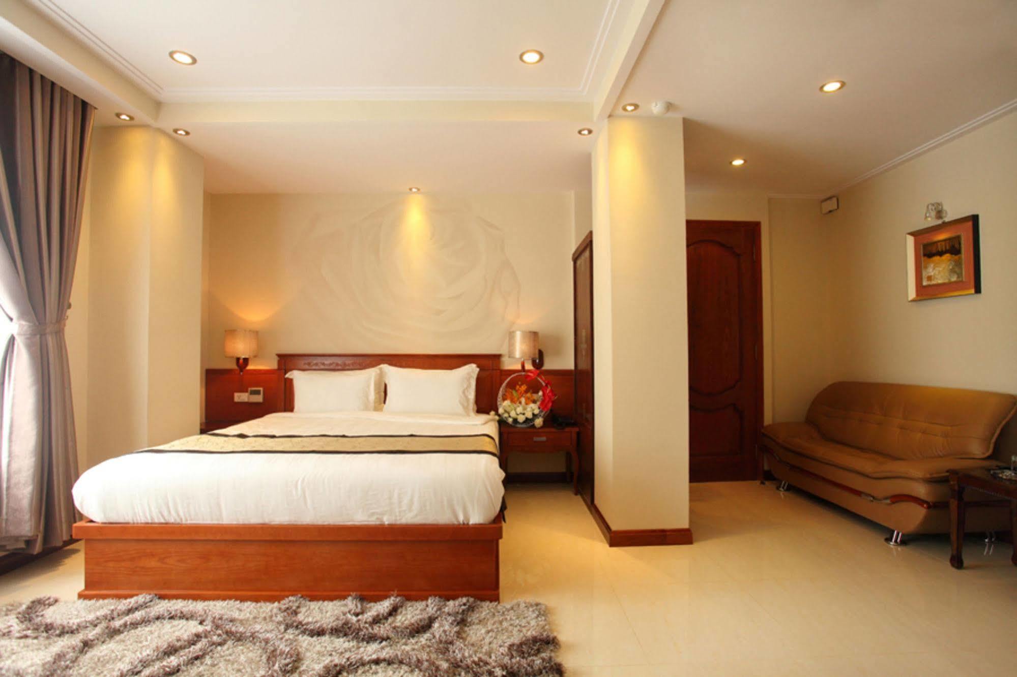 Hotel Au Charner Ho-Chi-Minh-Stadt