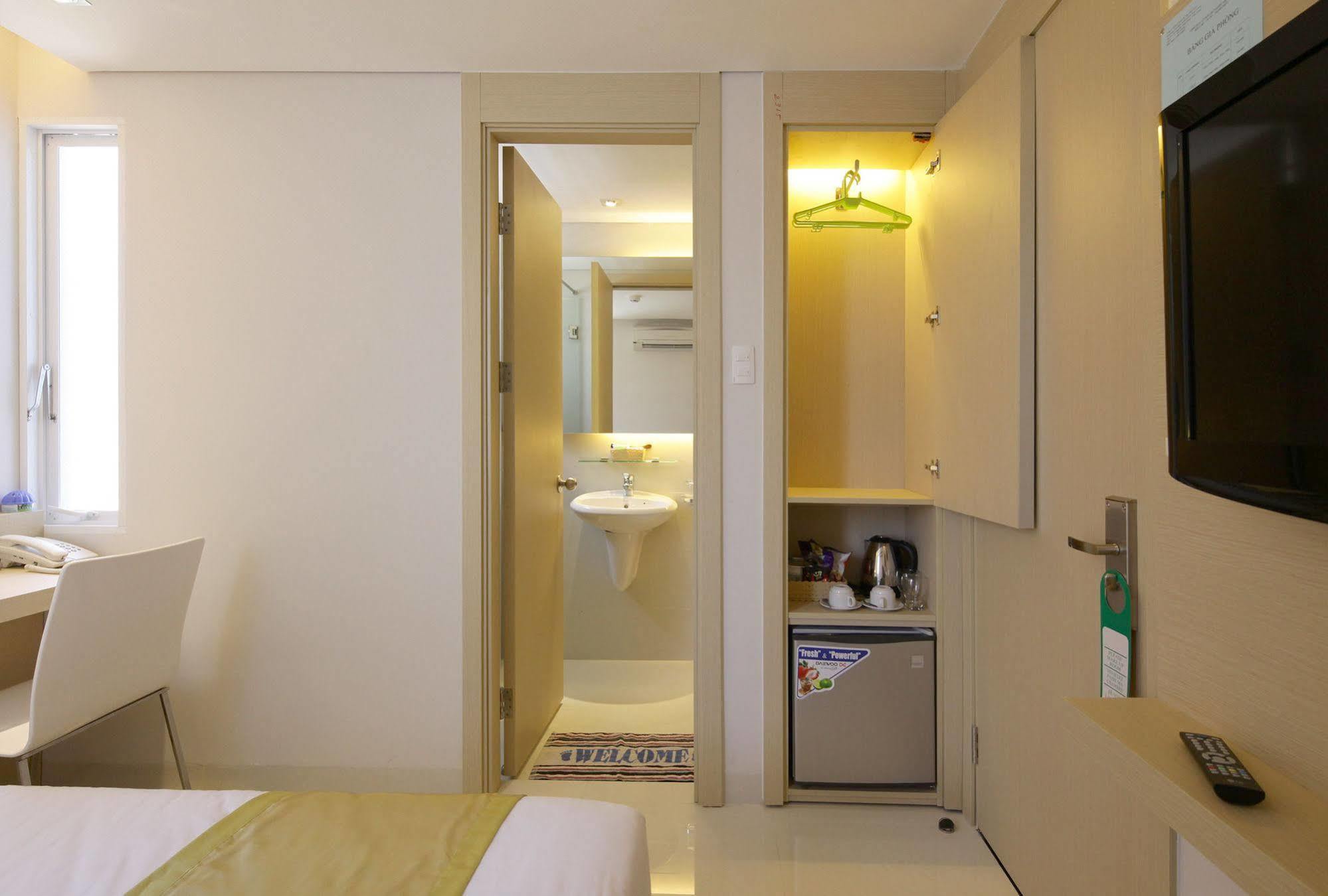 Hotel Peace 2*