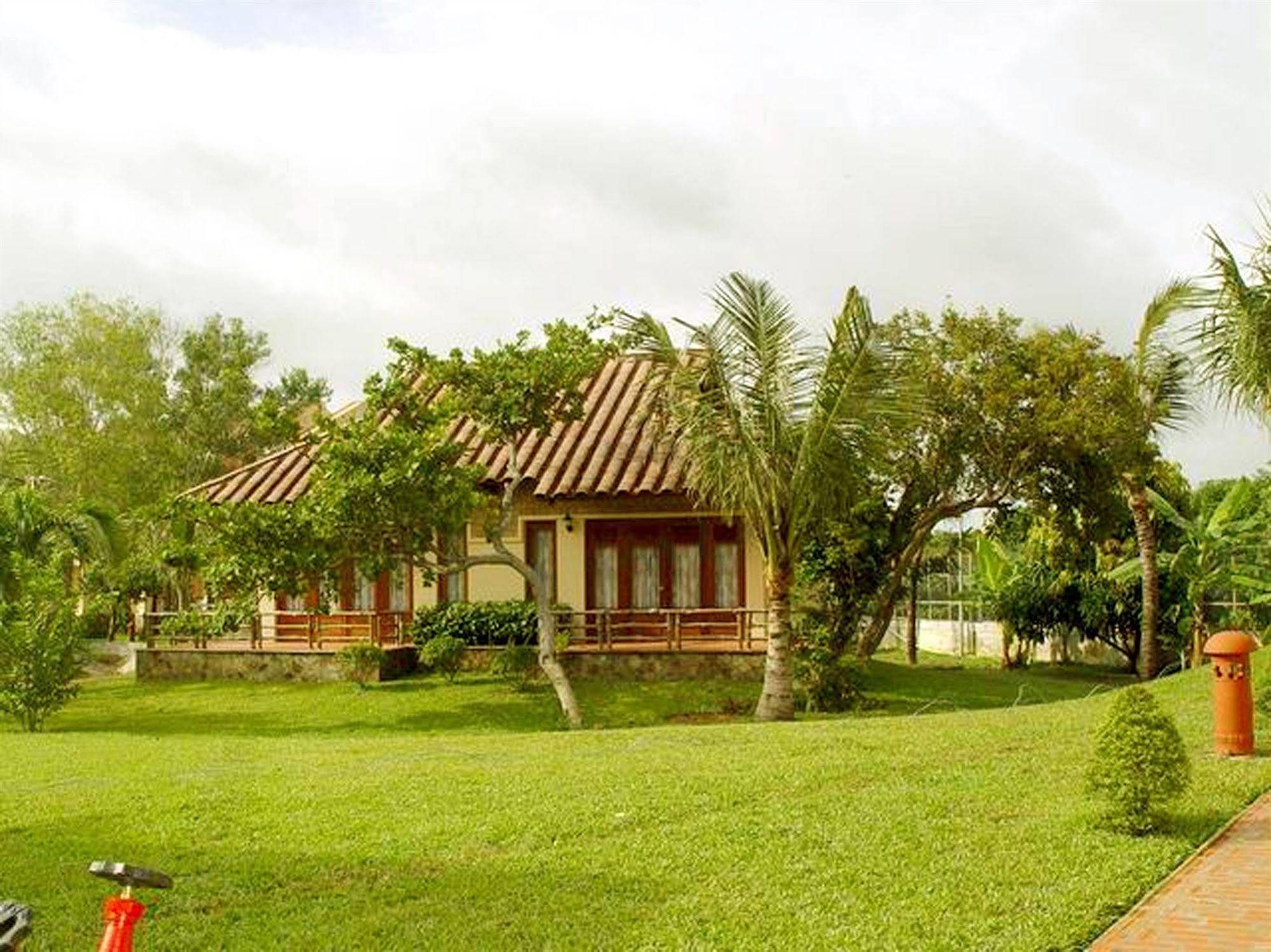 Gio Resort