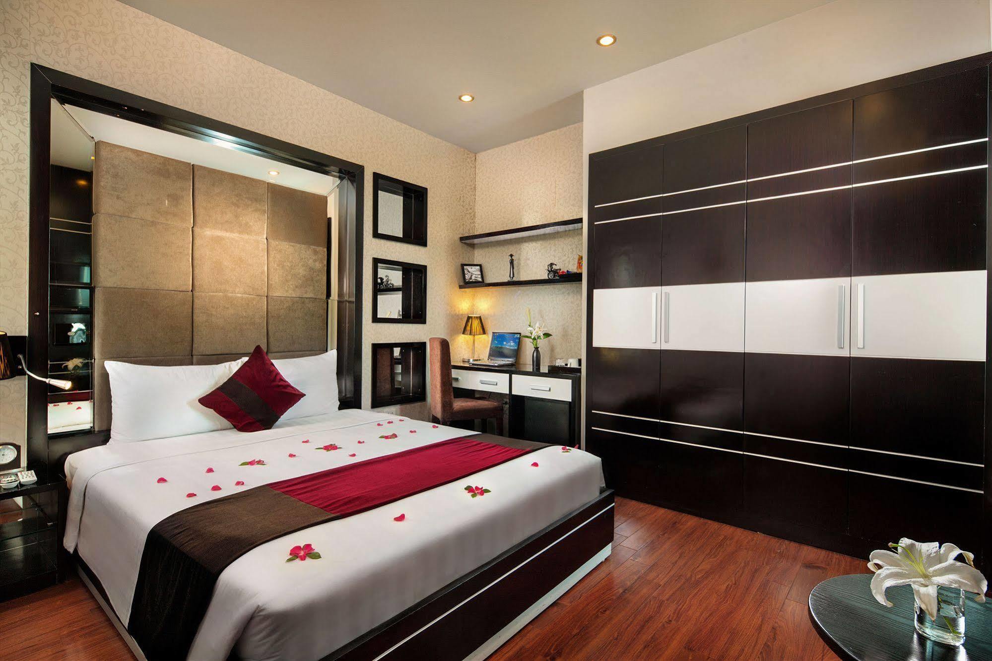Và đại Lý Du Lịch Silk 3* Hà Nội