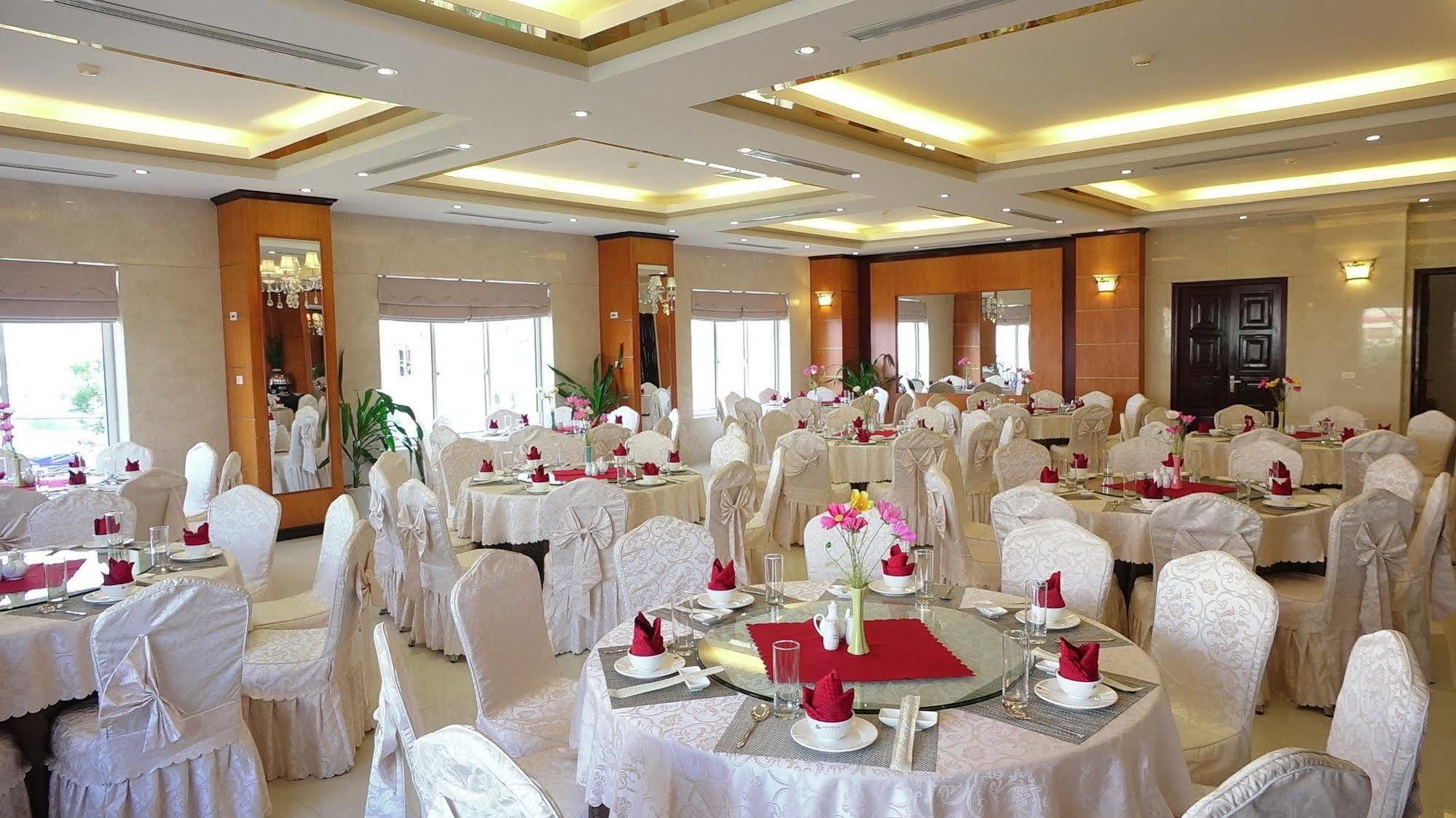 Golden Halong Nan Giang