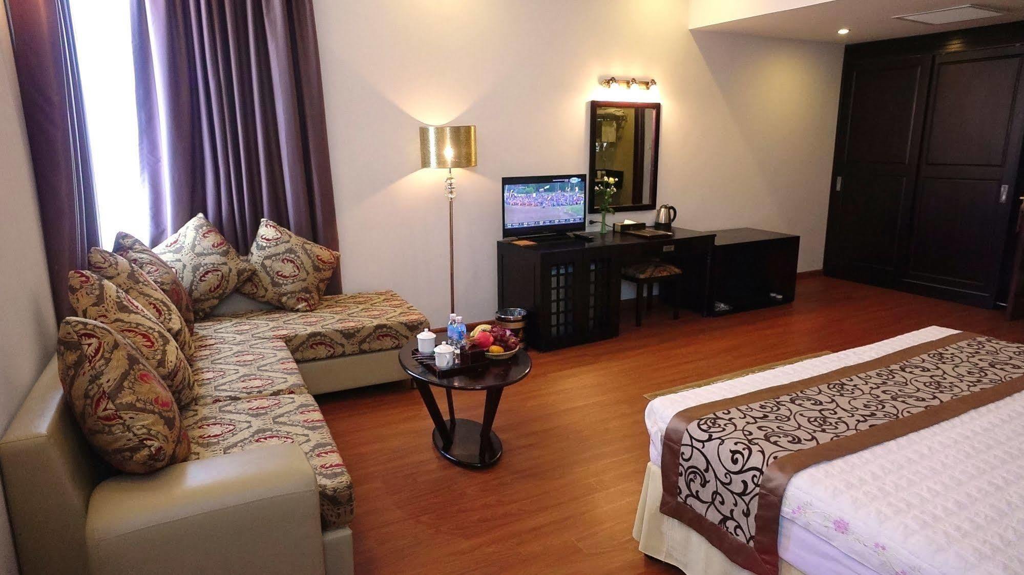 Hotel Golden Halong Nan Giang
