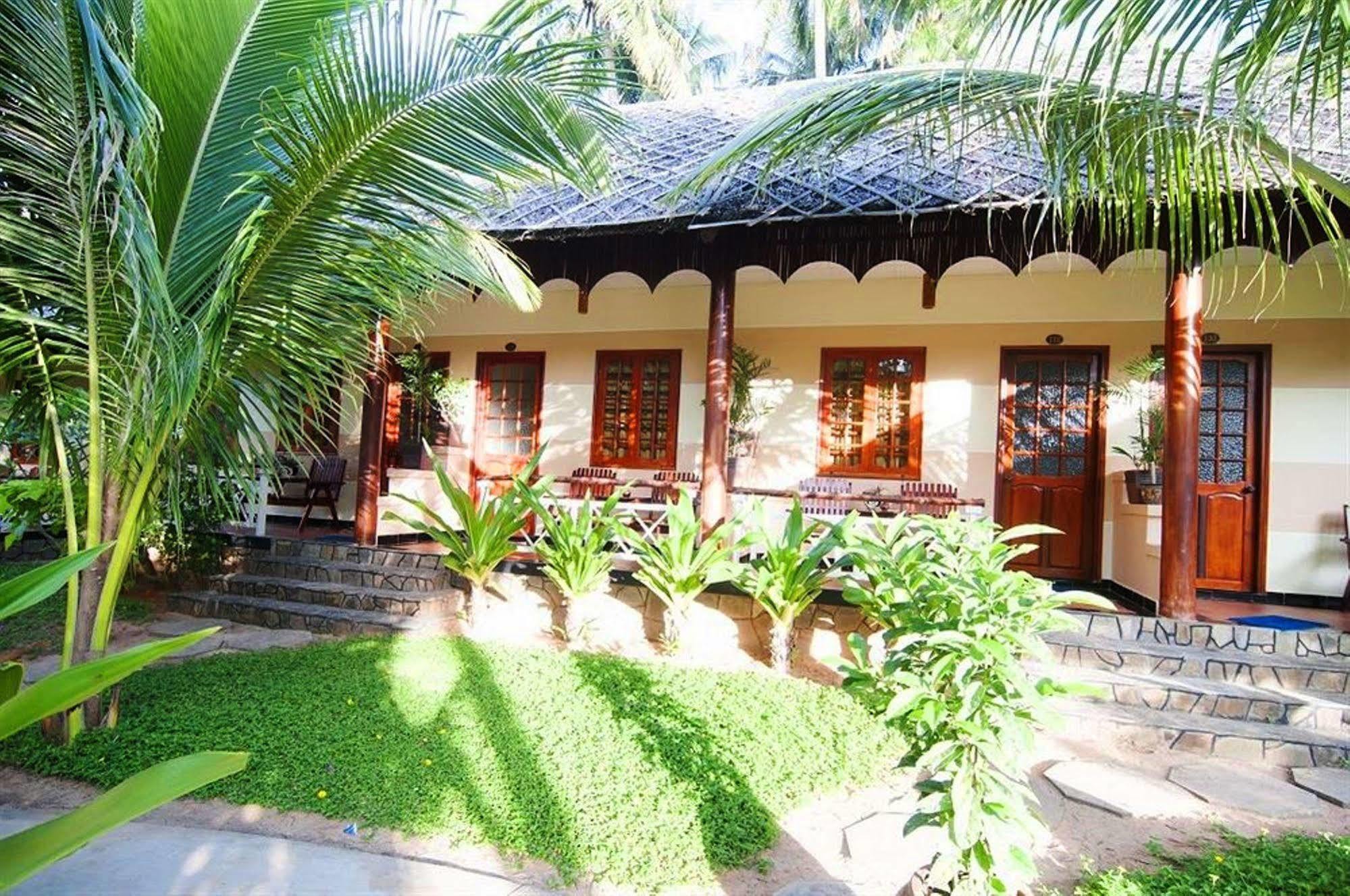 Thai Hoa 3*