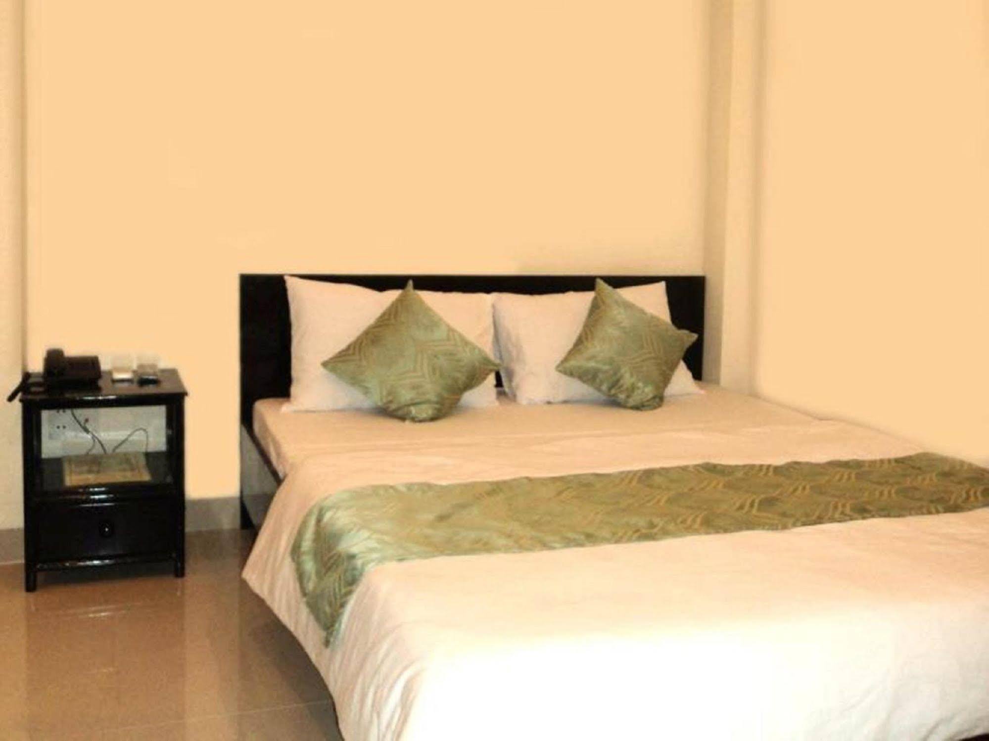 Phi Long Hotel Nha Trang