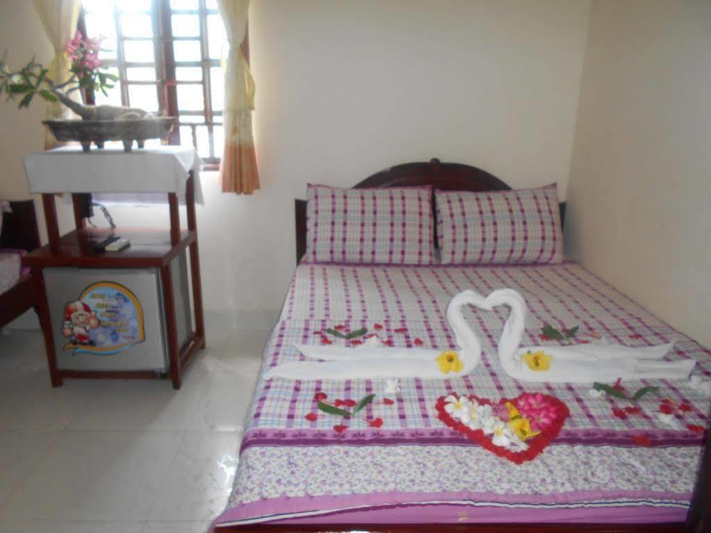 Suoi Nuoc Resort
