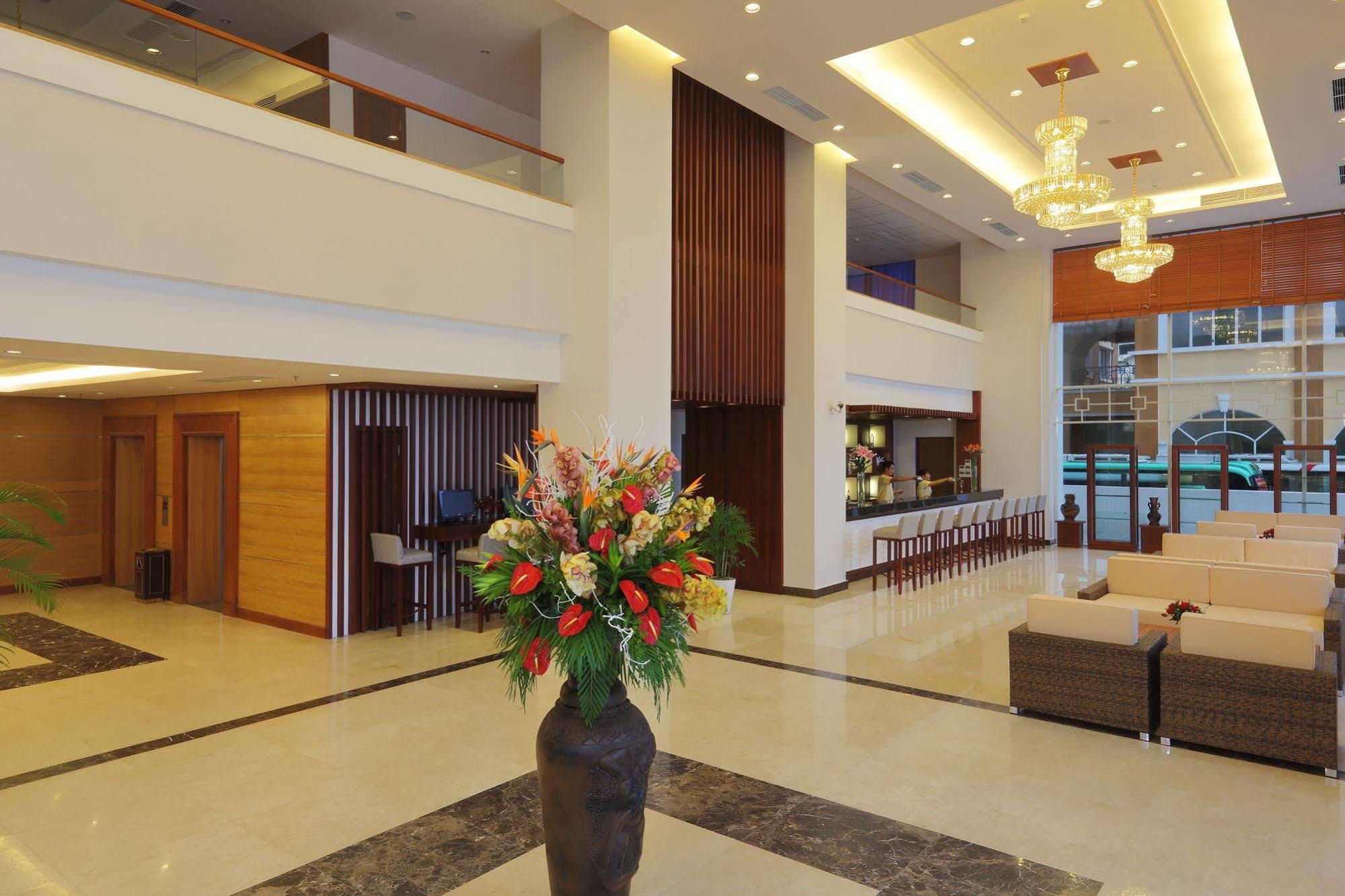 Hotel Vdb Nha Trang