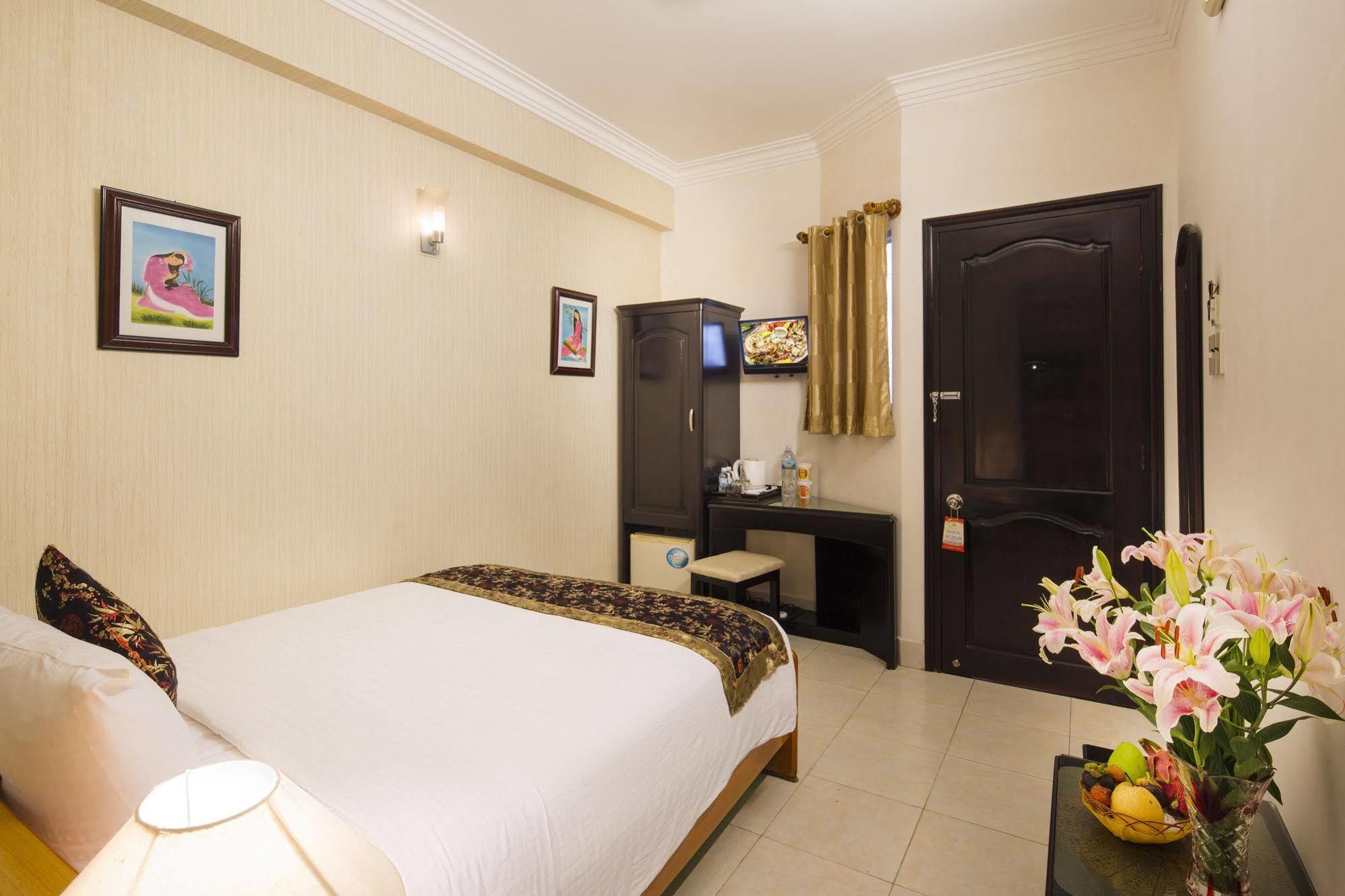 Brandi Hotel 3*