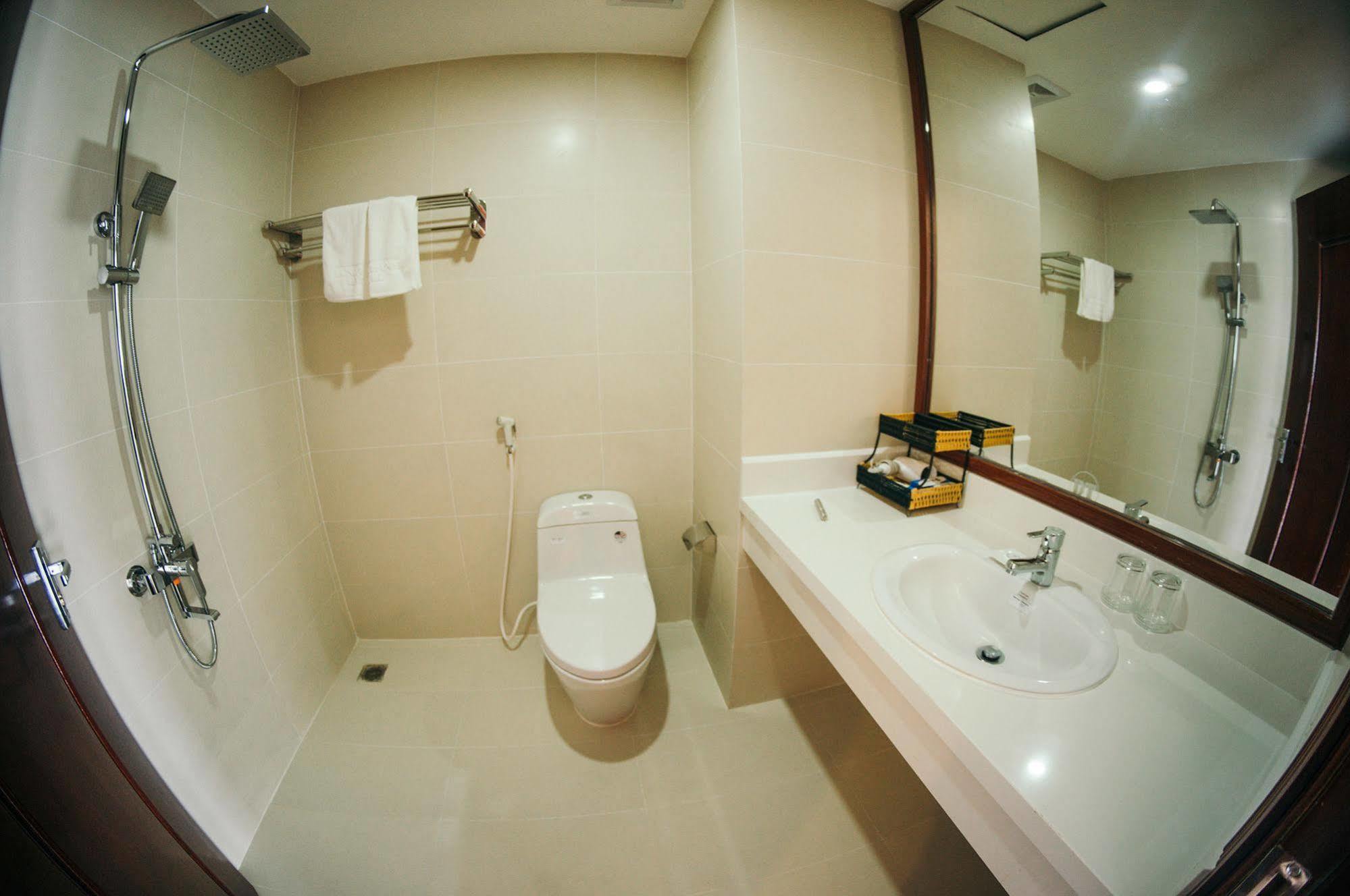Gem Hotel