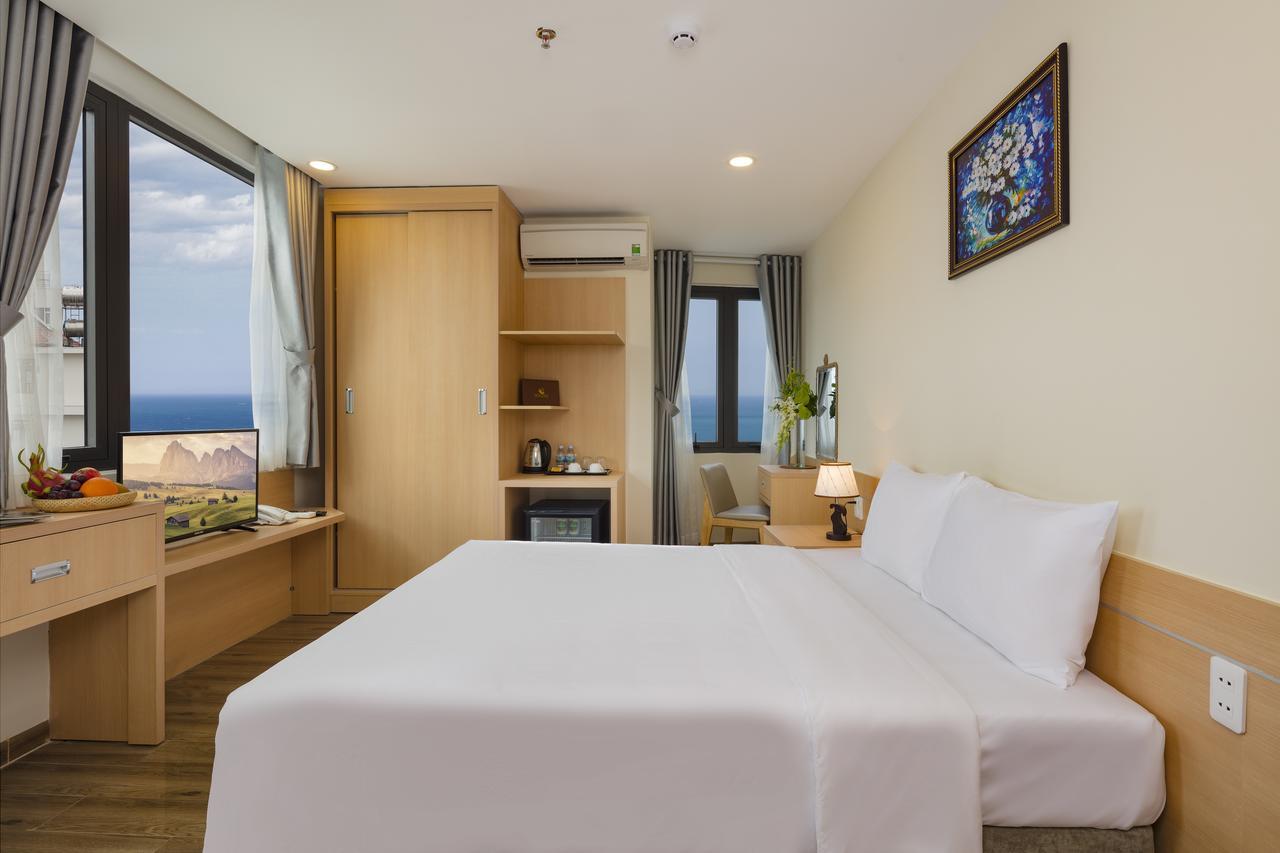 The Swan Hotel Nha Trang
