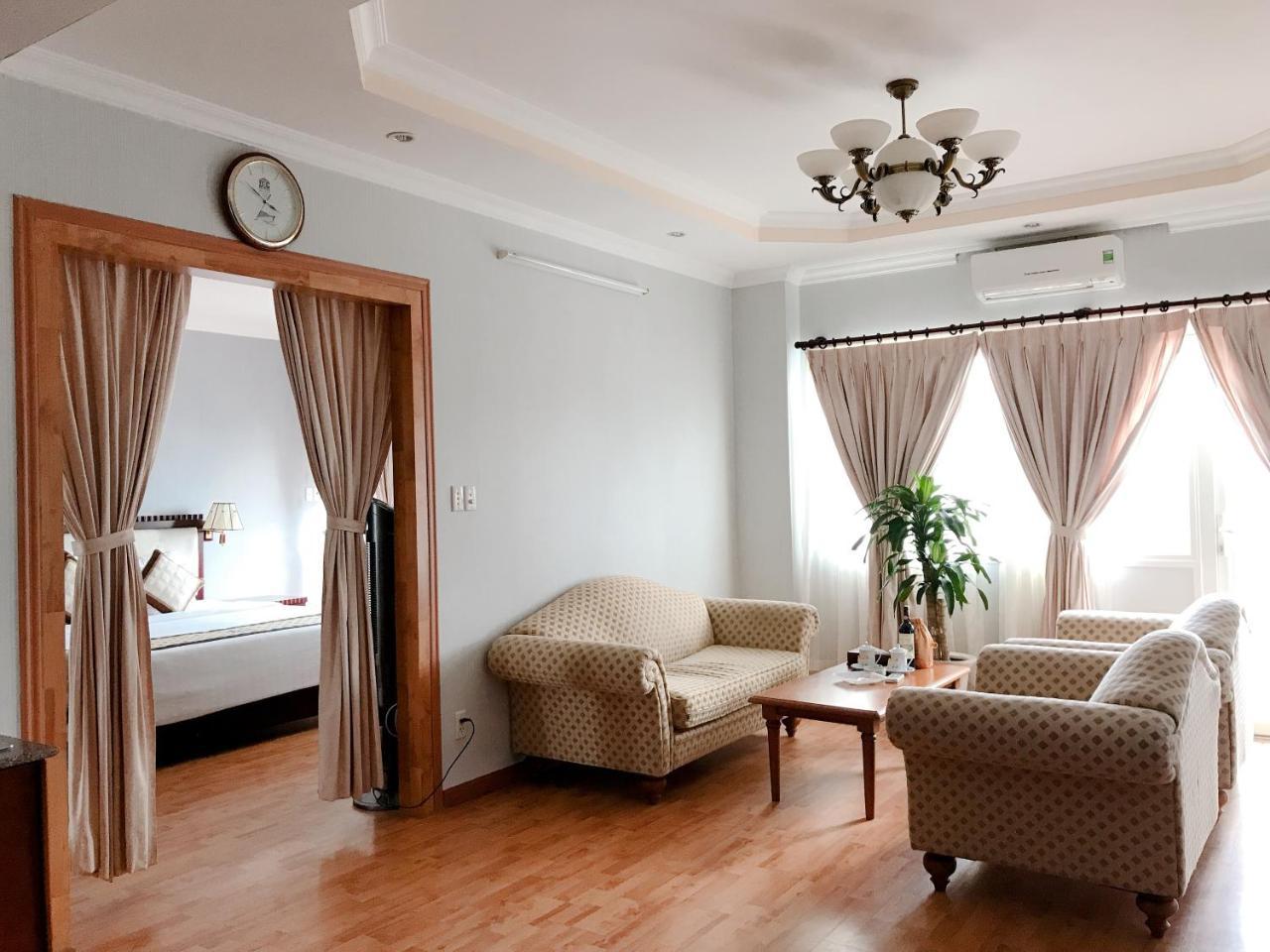 Khách sạn Dic Star 4*