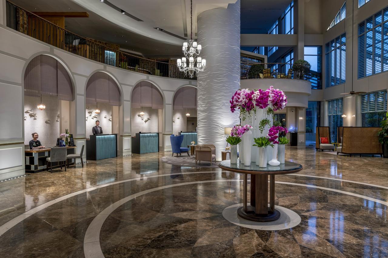 Sofitel Saigon Plaza Khách sạn