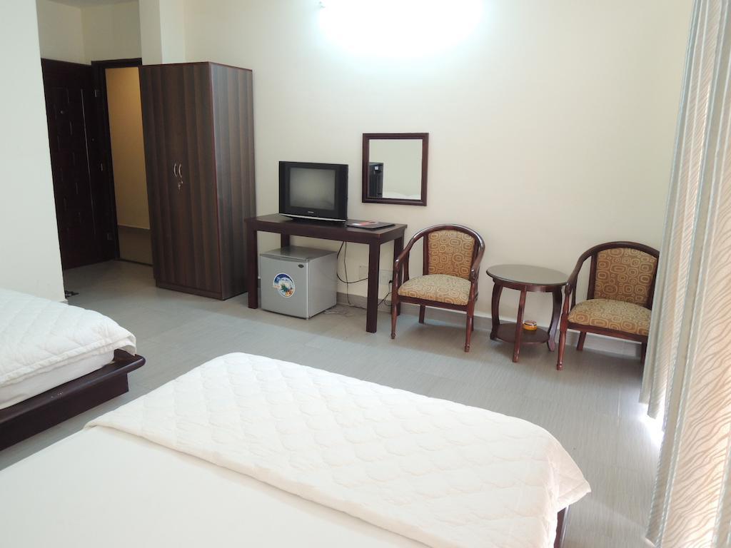 Blue Heaven Hotel 2*