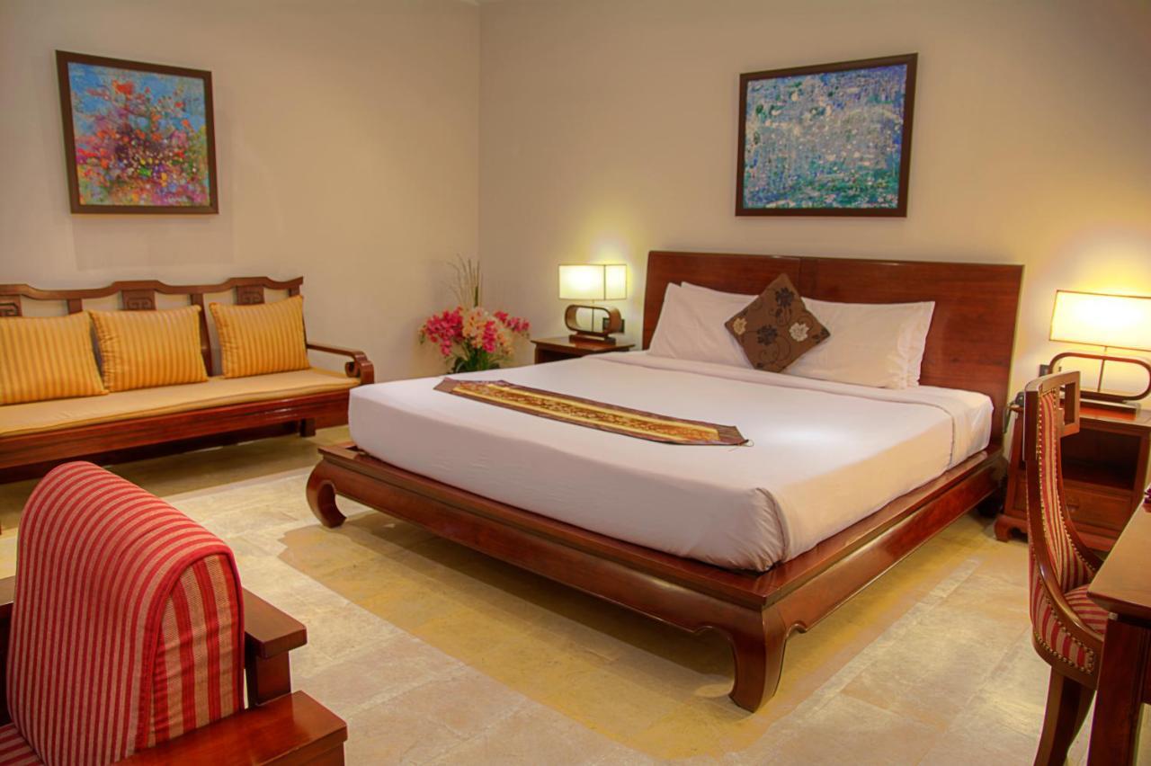 Takalau & Resort