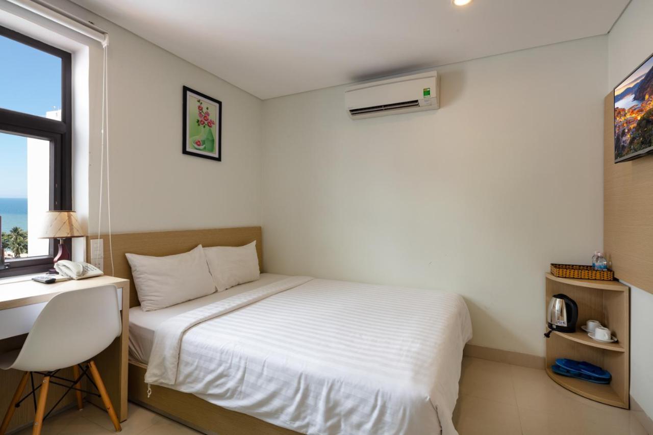 Love Hotel