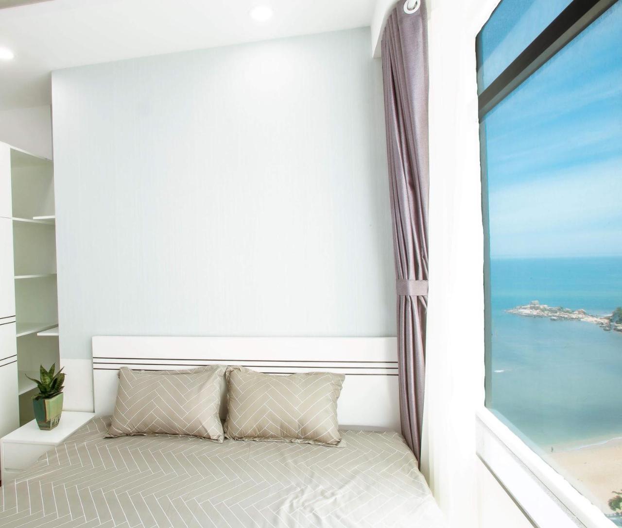 Modern Sea View Apartment *