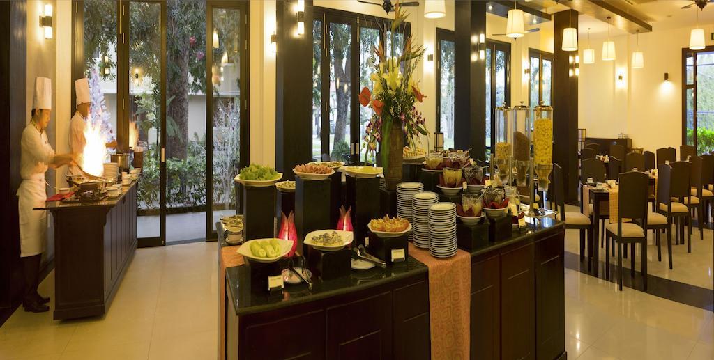 Historic Khách sạn 4*