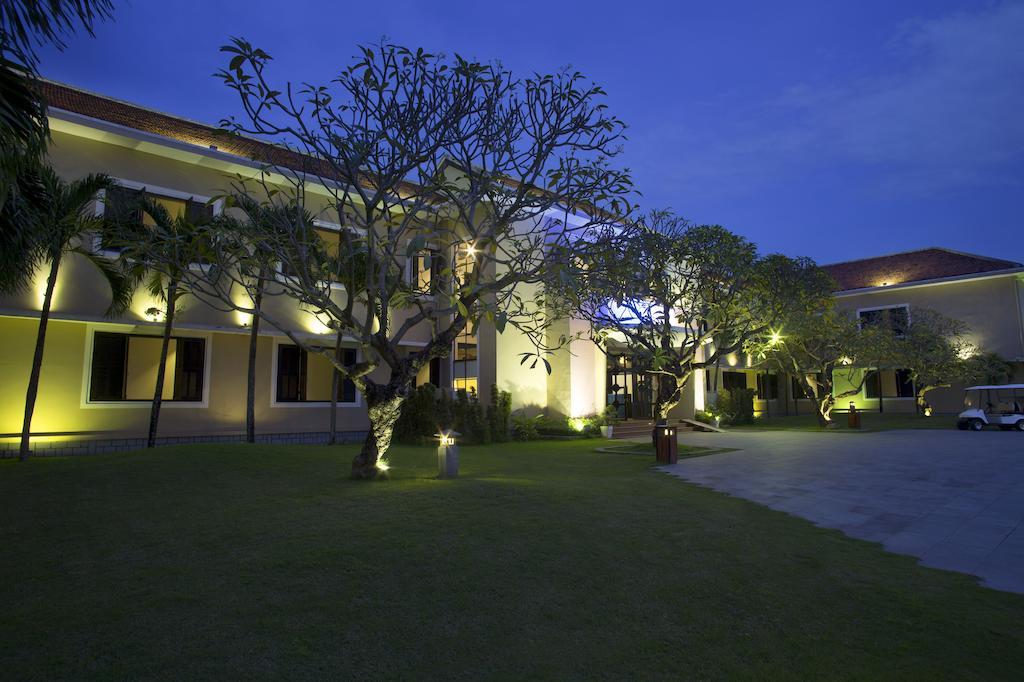 Historic Khách sạn 4*