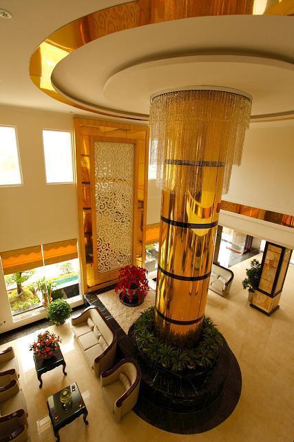 Golden Halong 4*