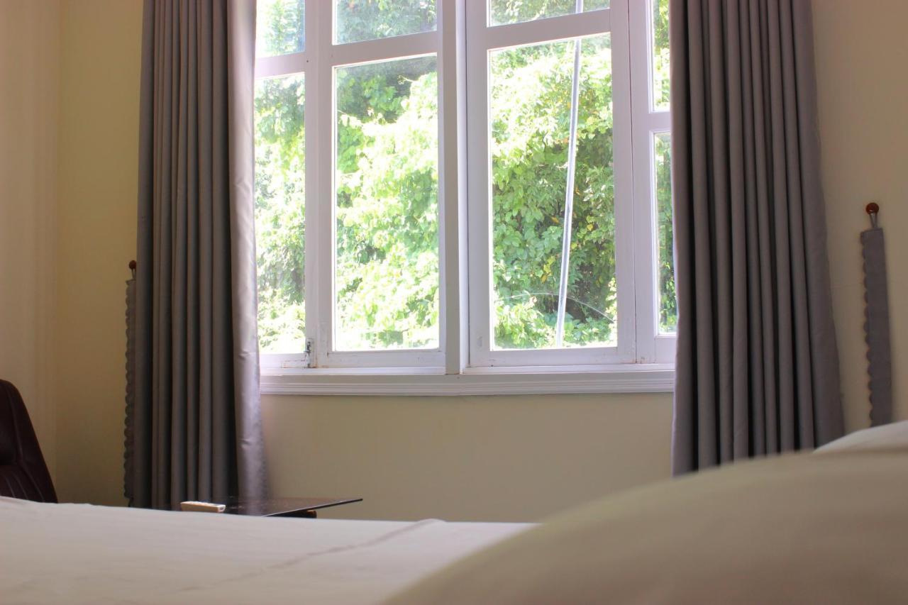 Lam Son Hotel 2*
