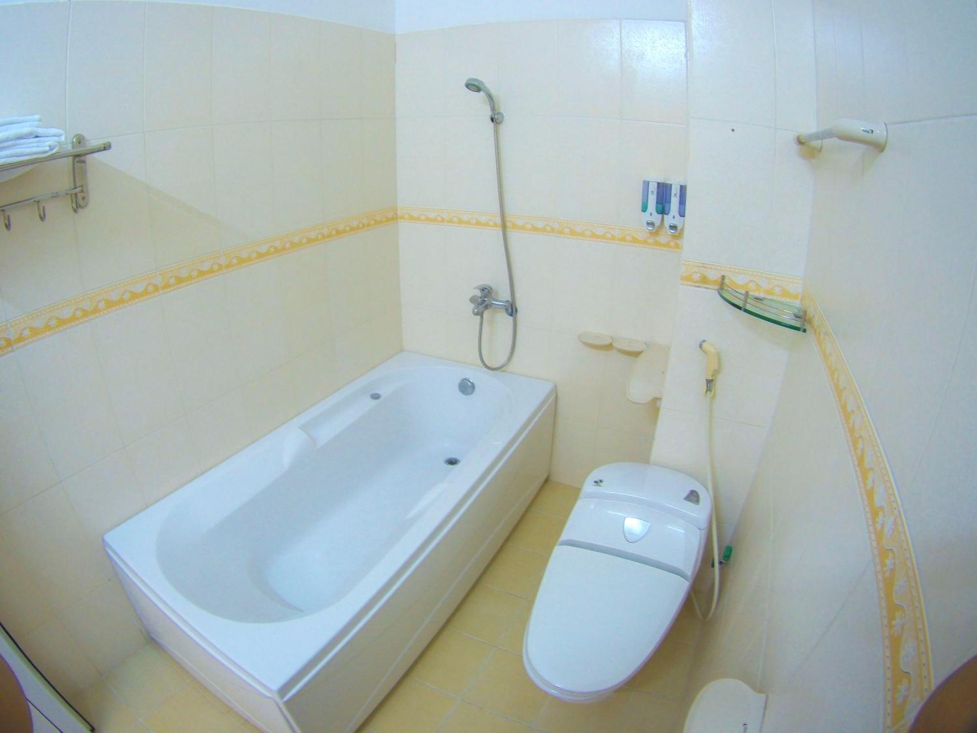 Hotel Sea 2*