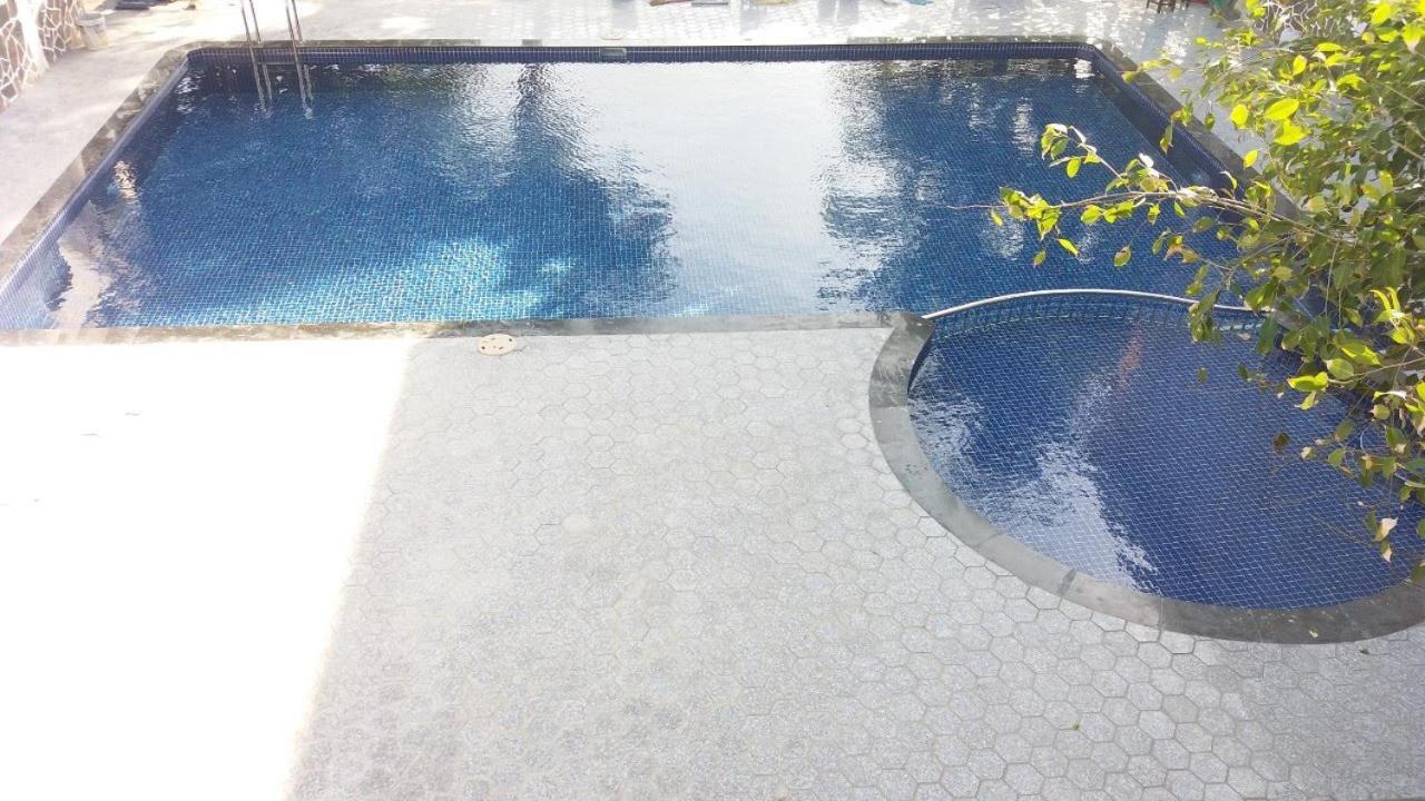 Suoi Nuoc Resort 2*