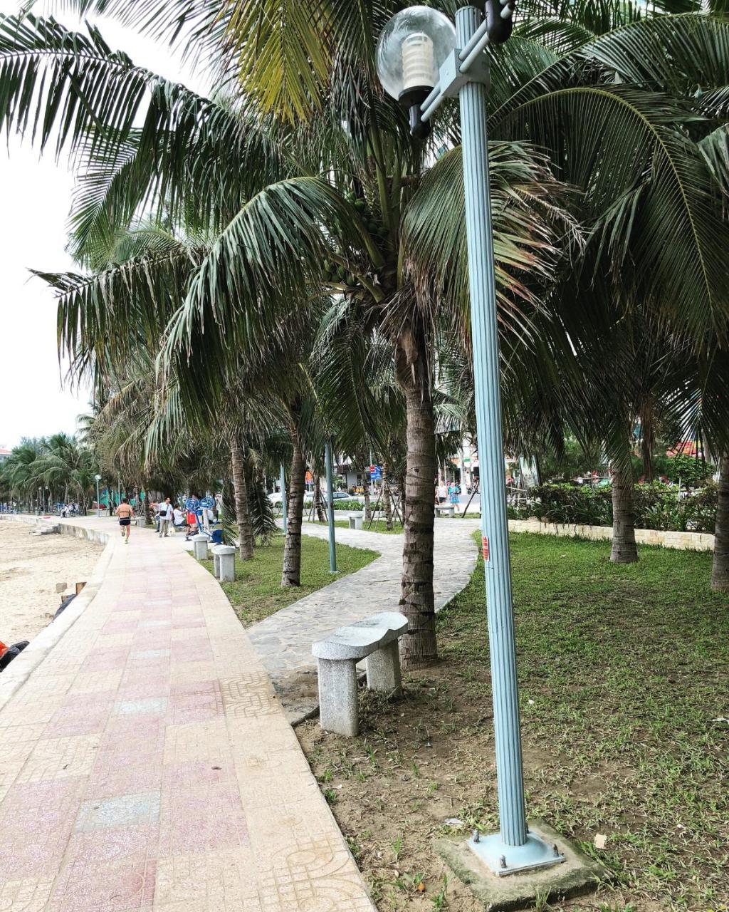 Anh Hang - Moonlight Hotel Nha Trang