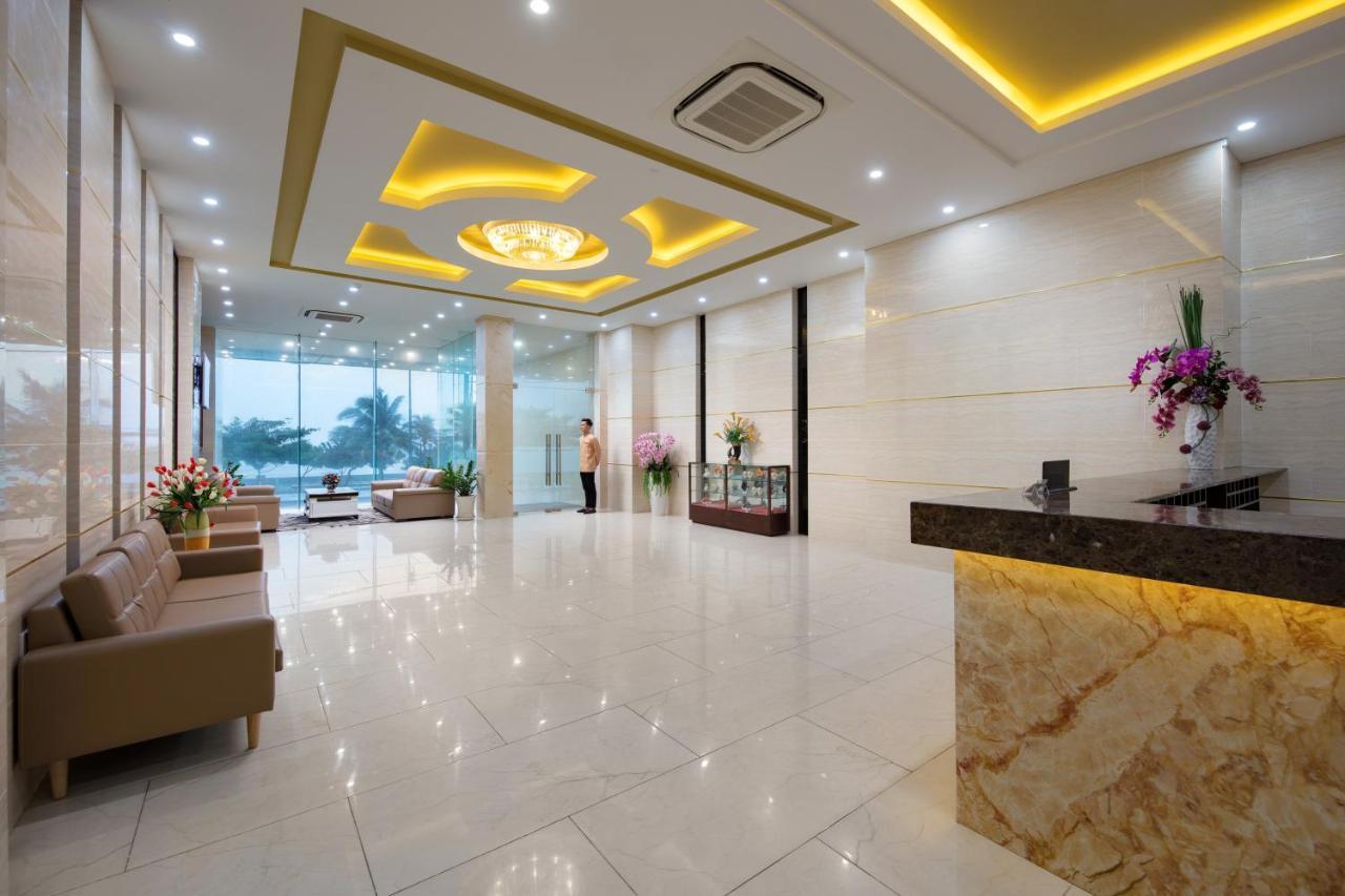 Nolis Hotel 3*
